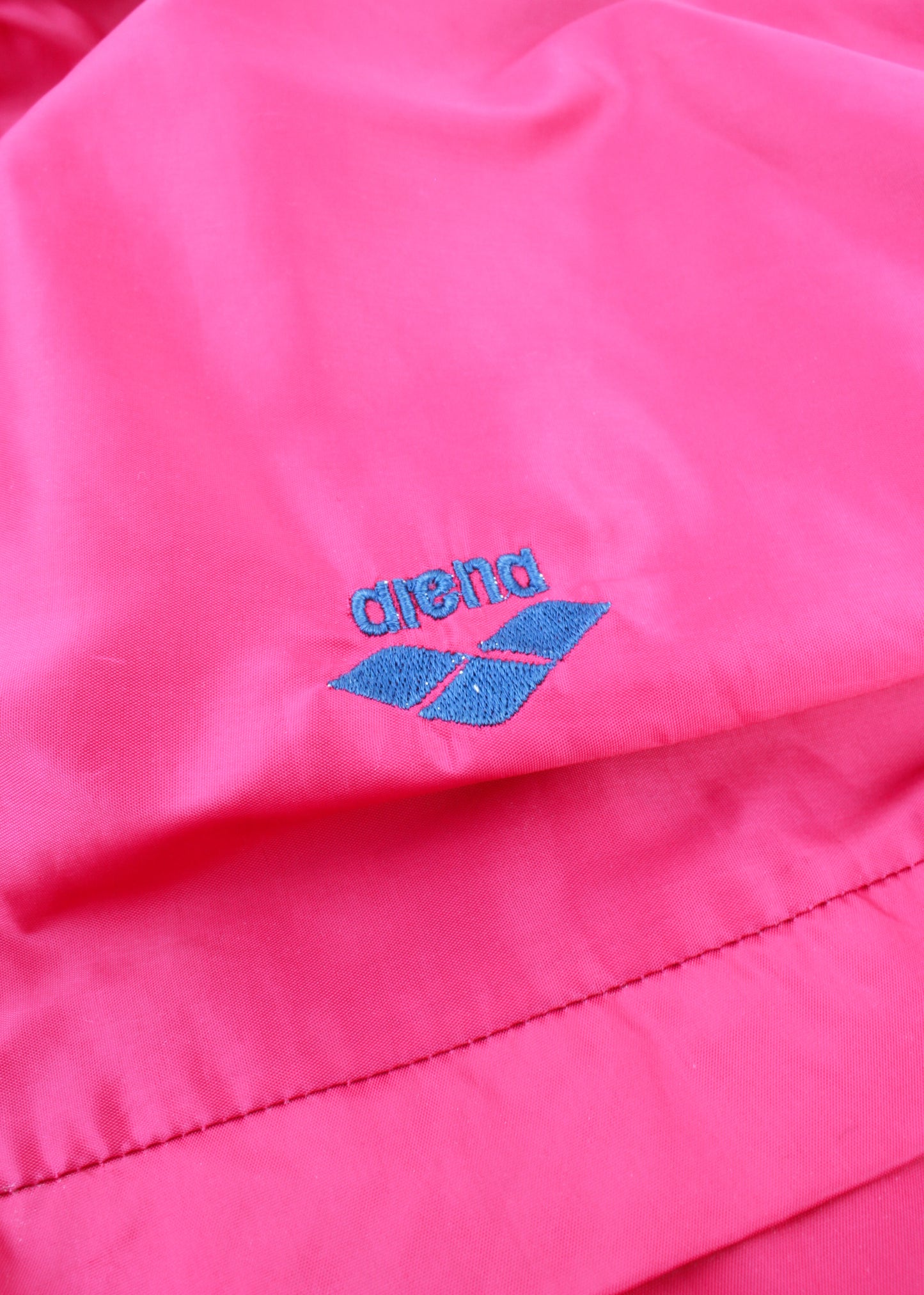 Arena windbreaker in neon pink (with hood)