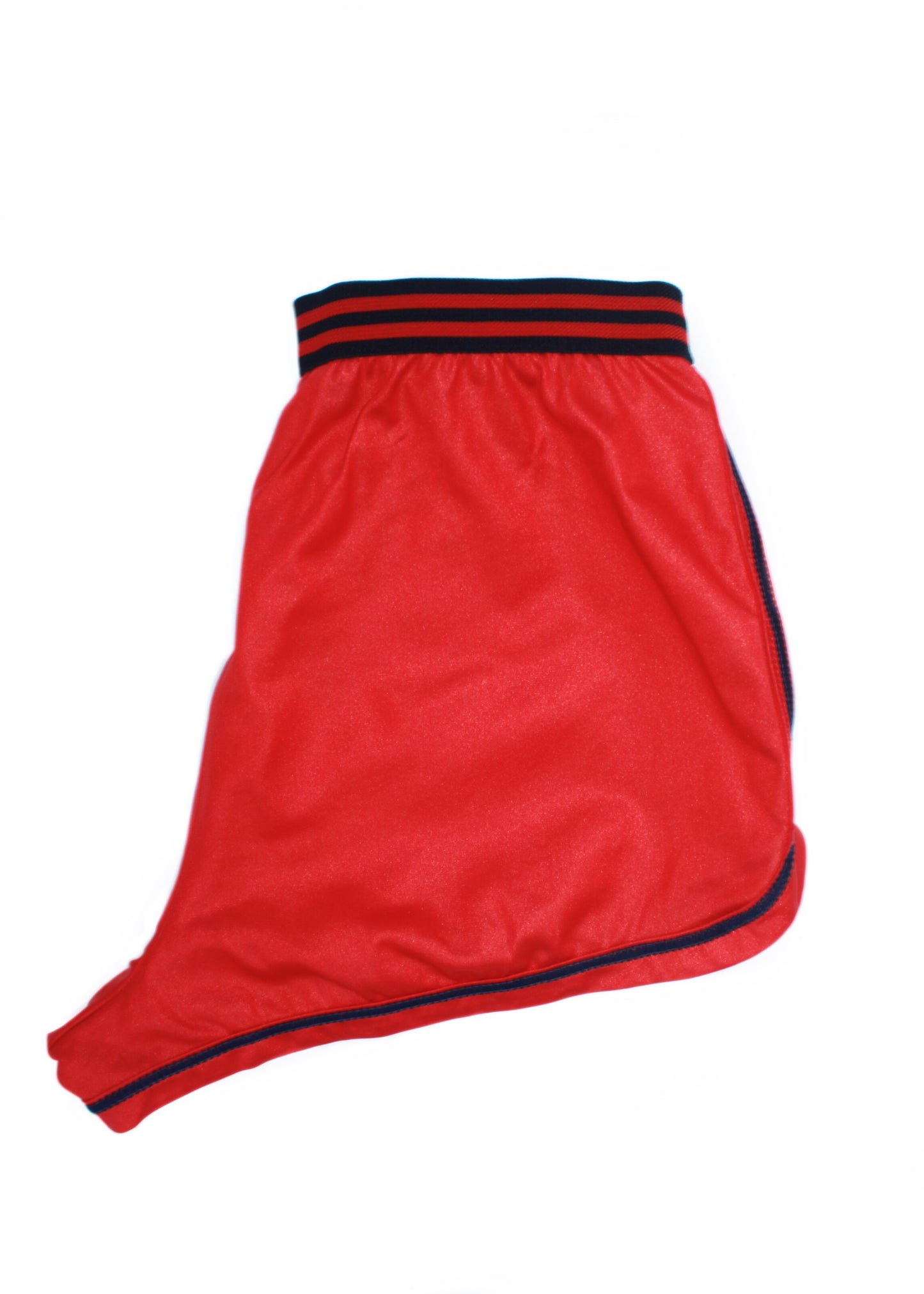 Ellesse sport shorts in red