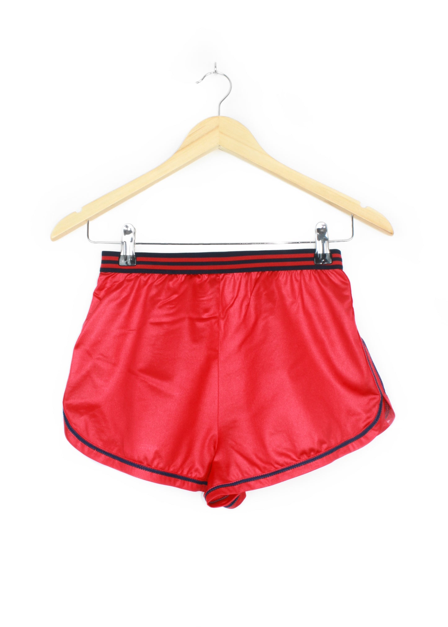 Ellesse sport shorts in red