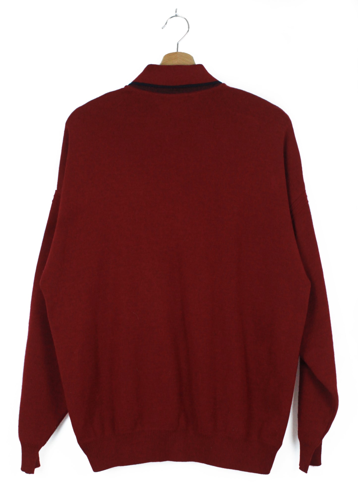IL Granchio sweater in burgundy with collar