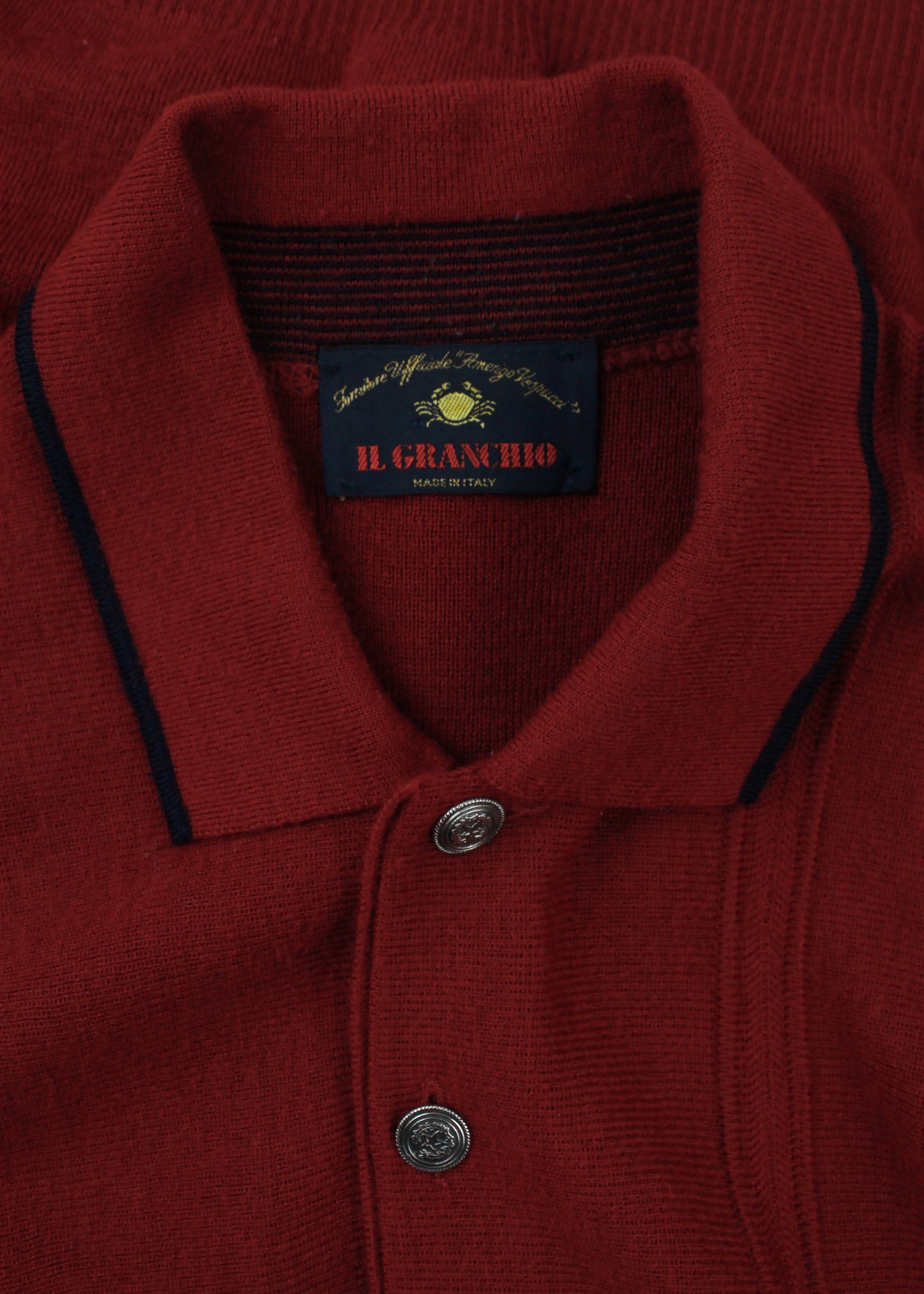 IL Granchio sweater in burgundy with collar
