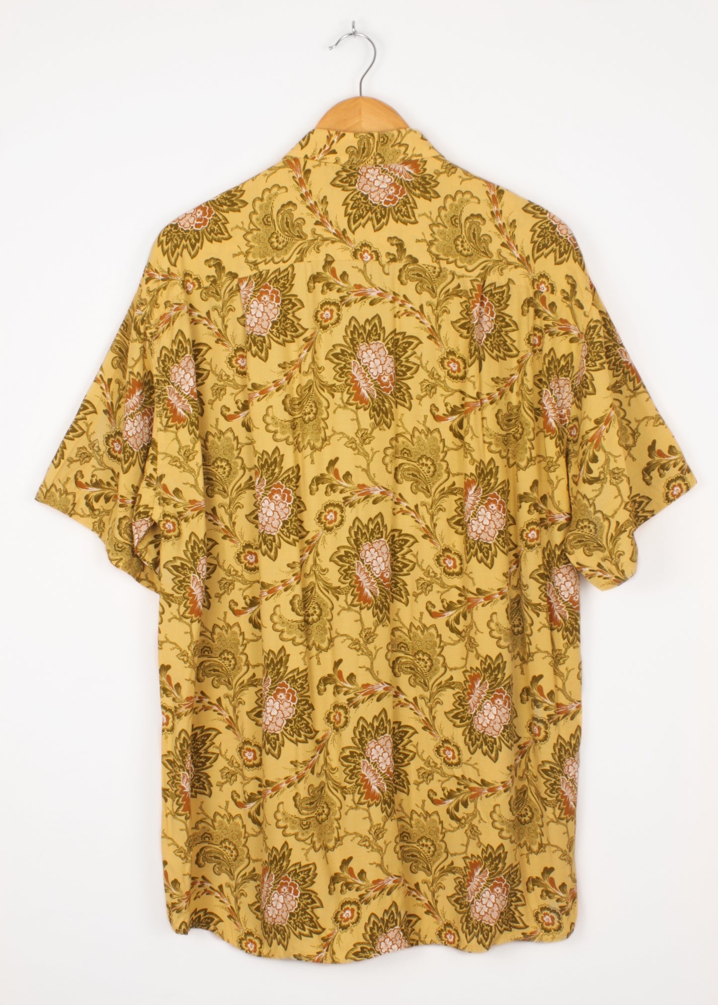 Vintage floral printed shirt in yellow