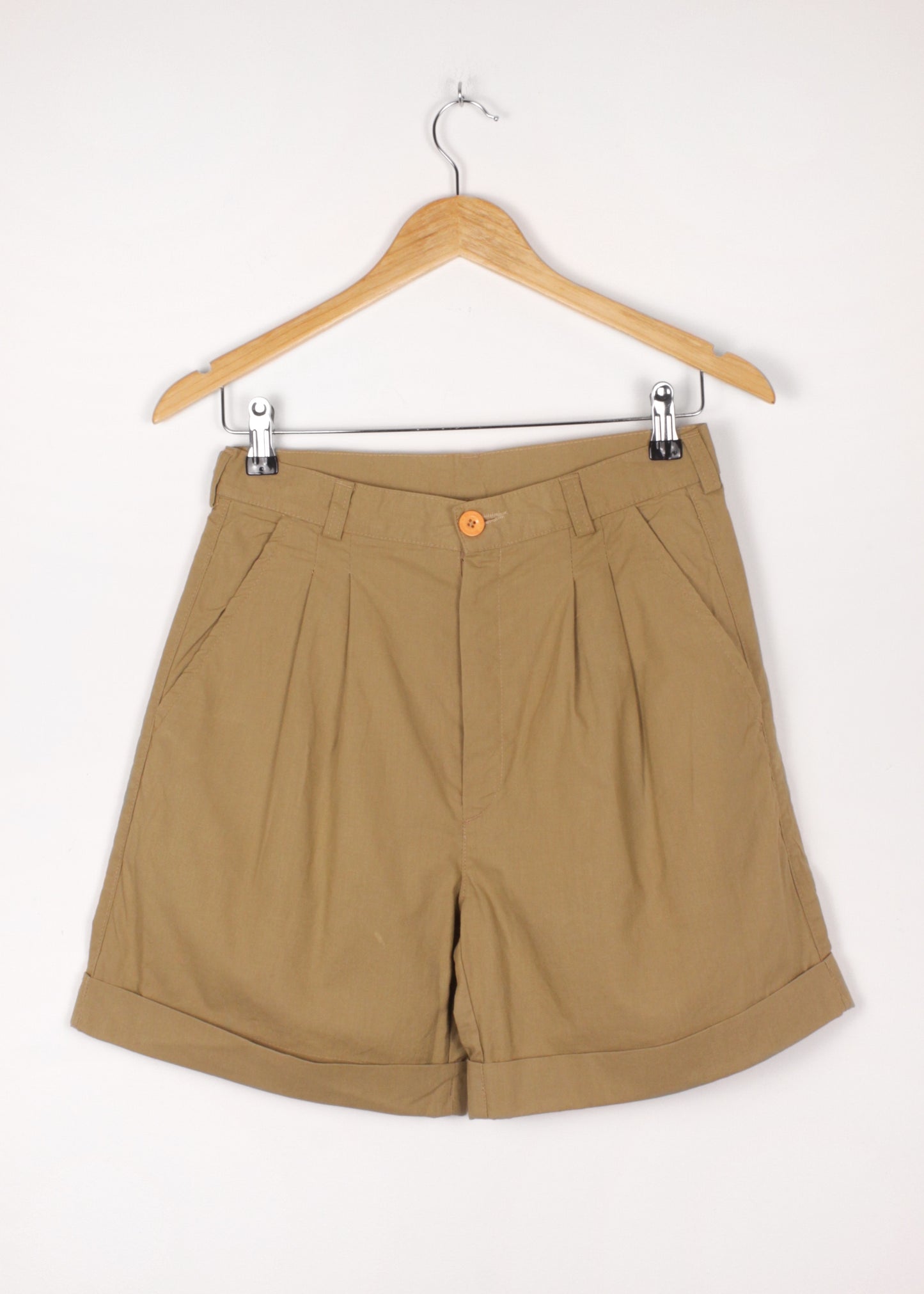 Vintage Champion shorts in olive