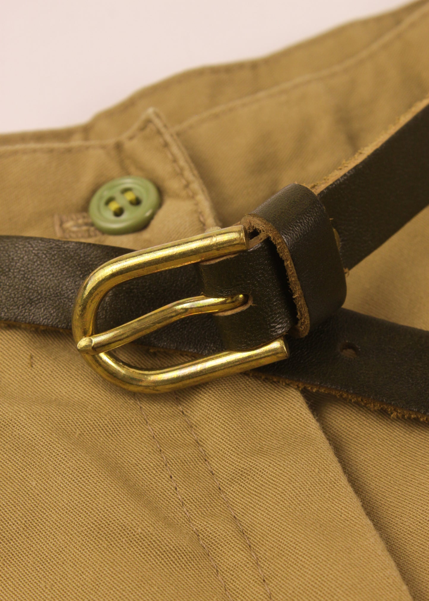 Midi skirt in olive with belt