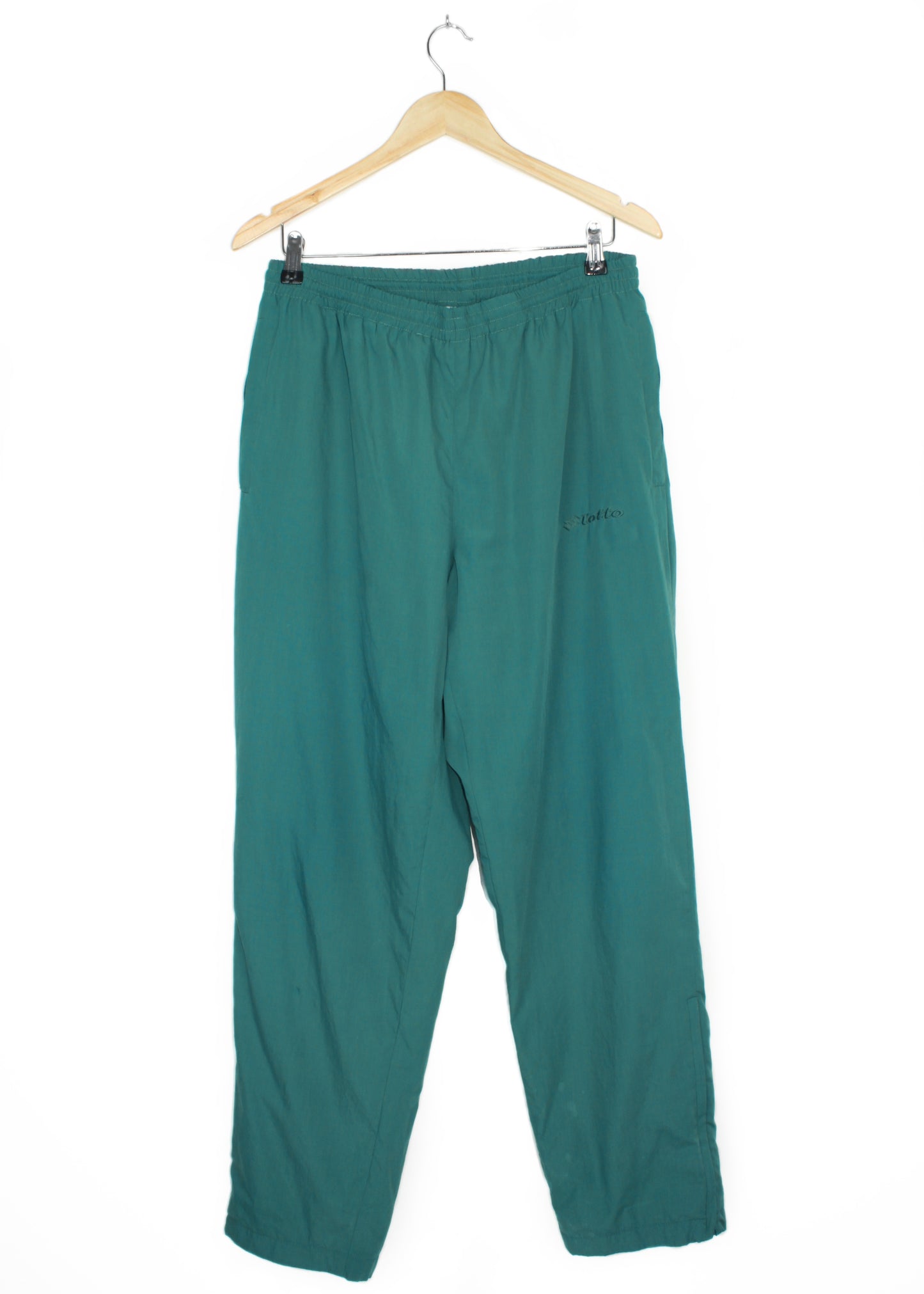 Lotto sport trousers in green (with pockets)