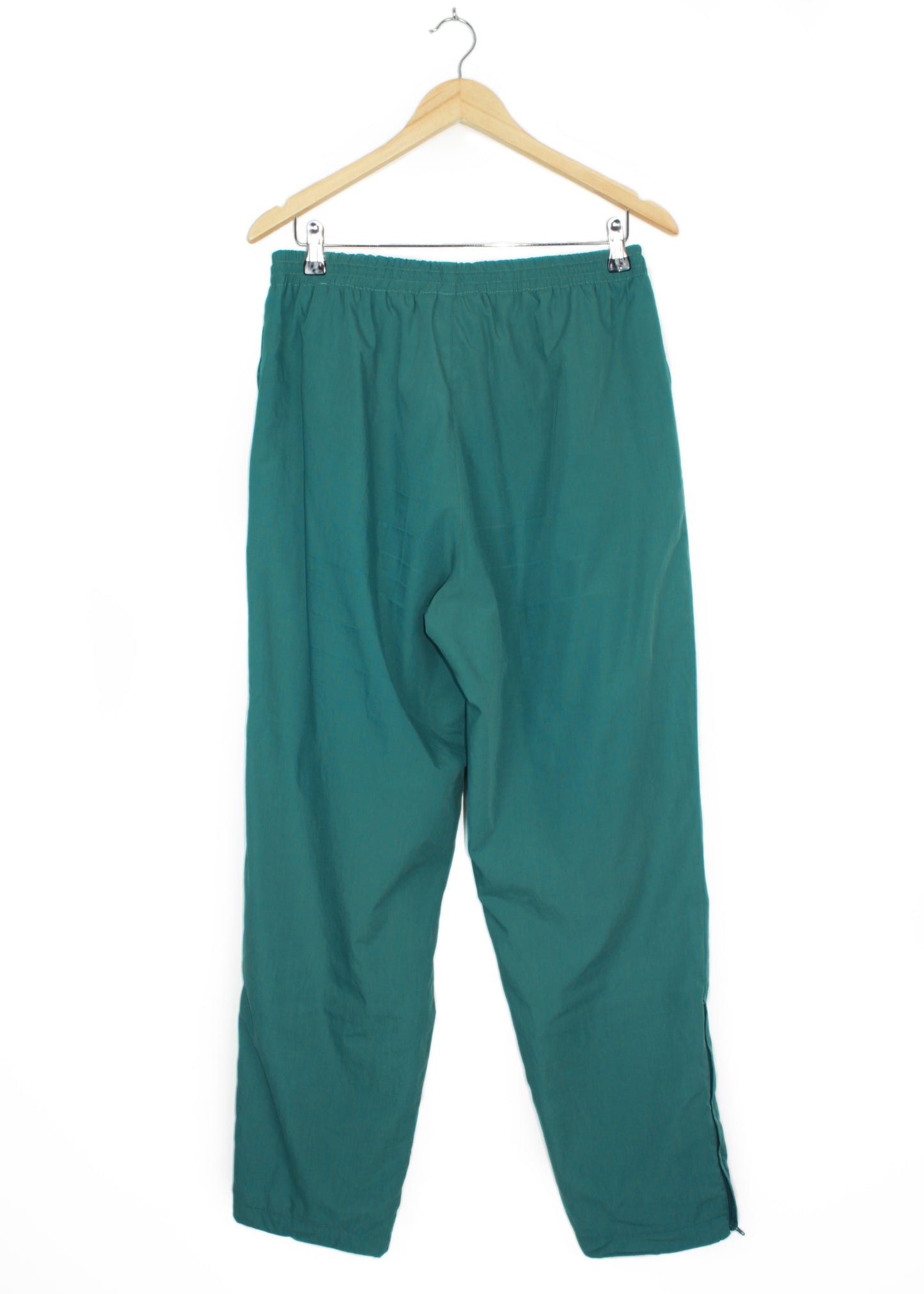 Lotto sport trousers in green (with pockets)