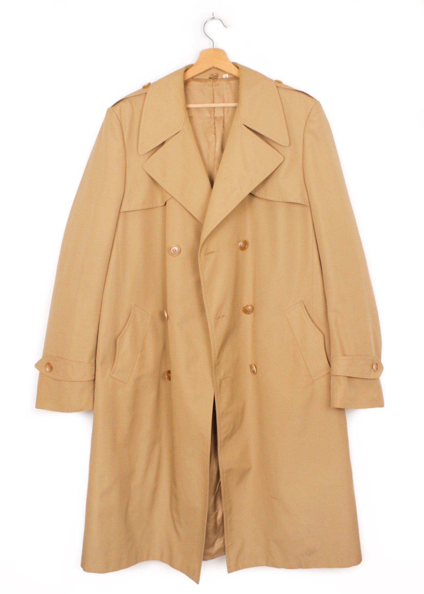 Vintage trench coat in sand