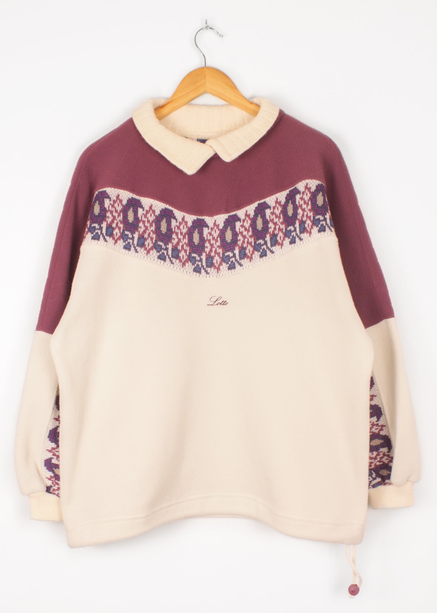Vintage Lotto fleece in cream and eggplant