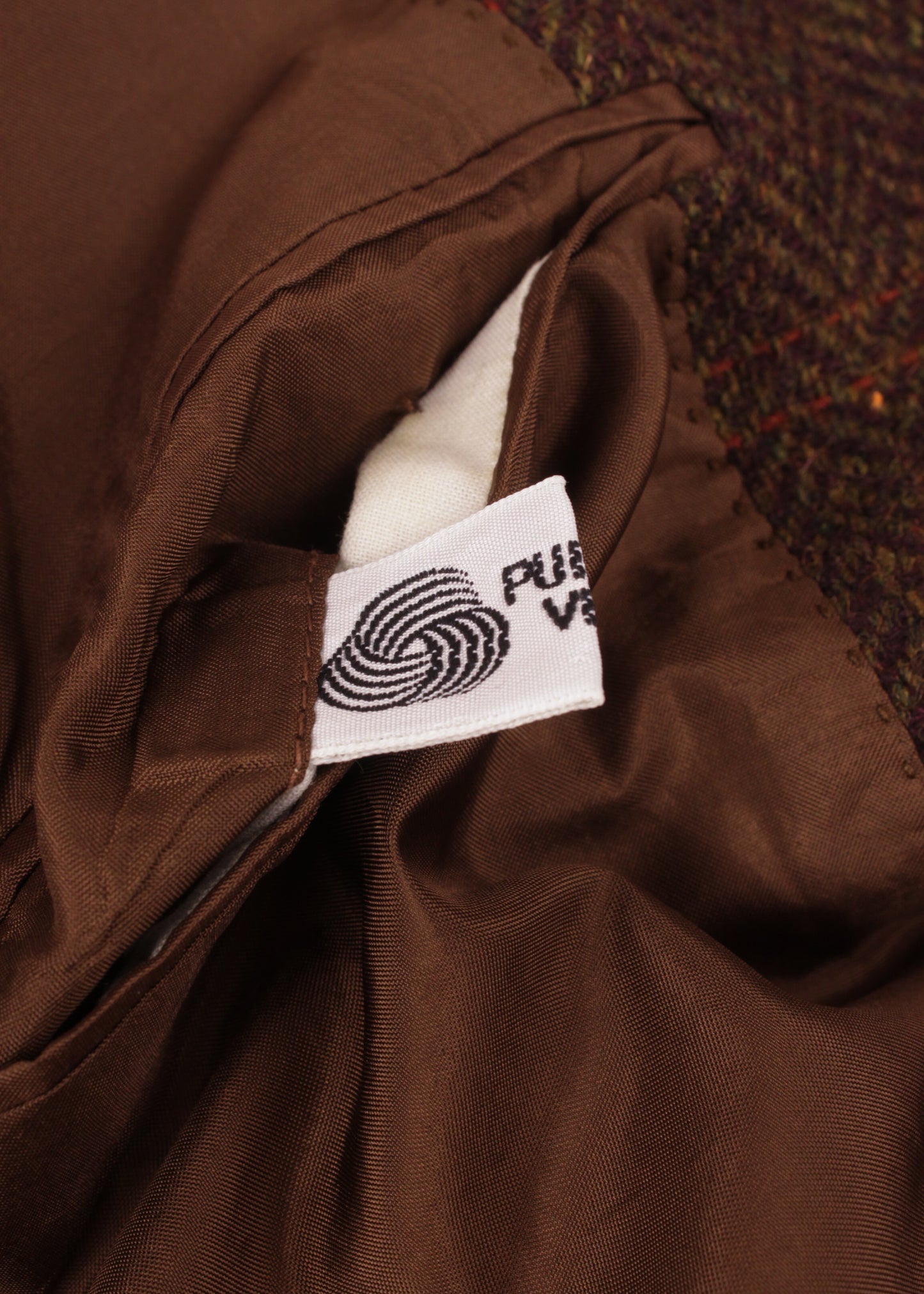Woolen jacket in brown
