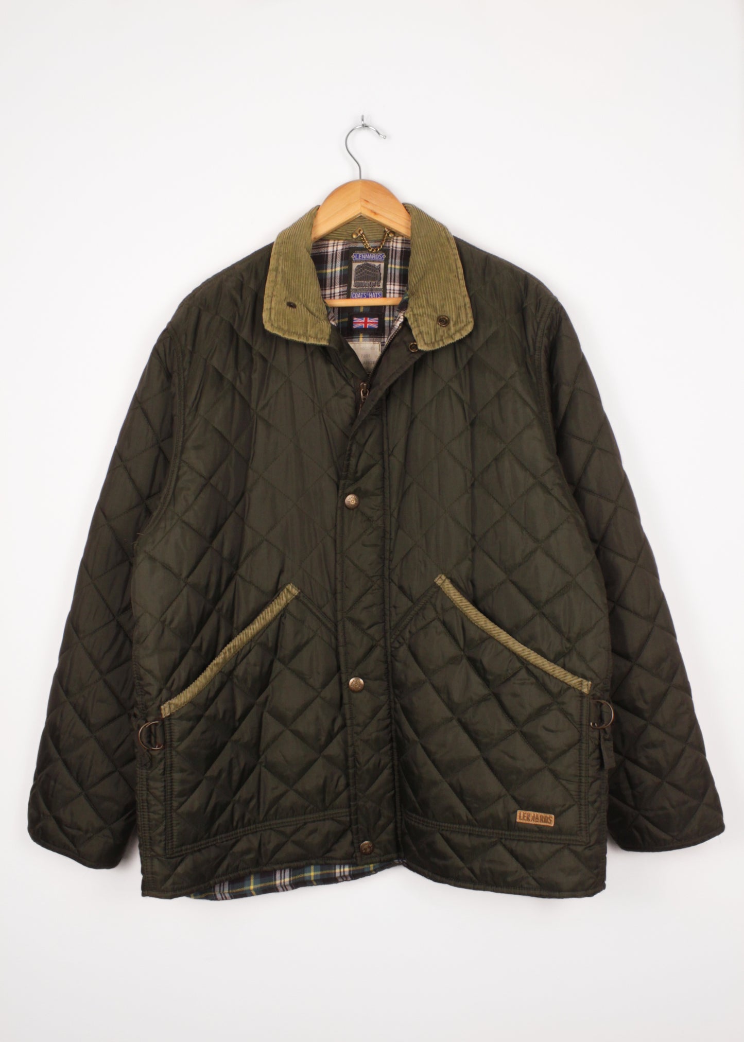 Vintage men's quilted jacket in pine green