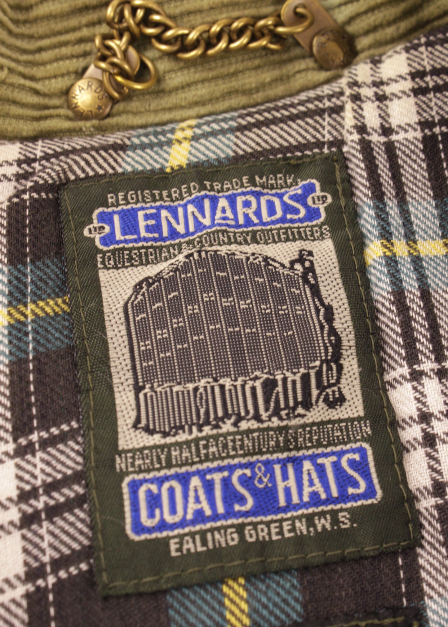 Vintage men's quilted jacket in pine green