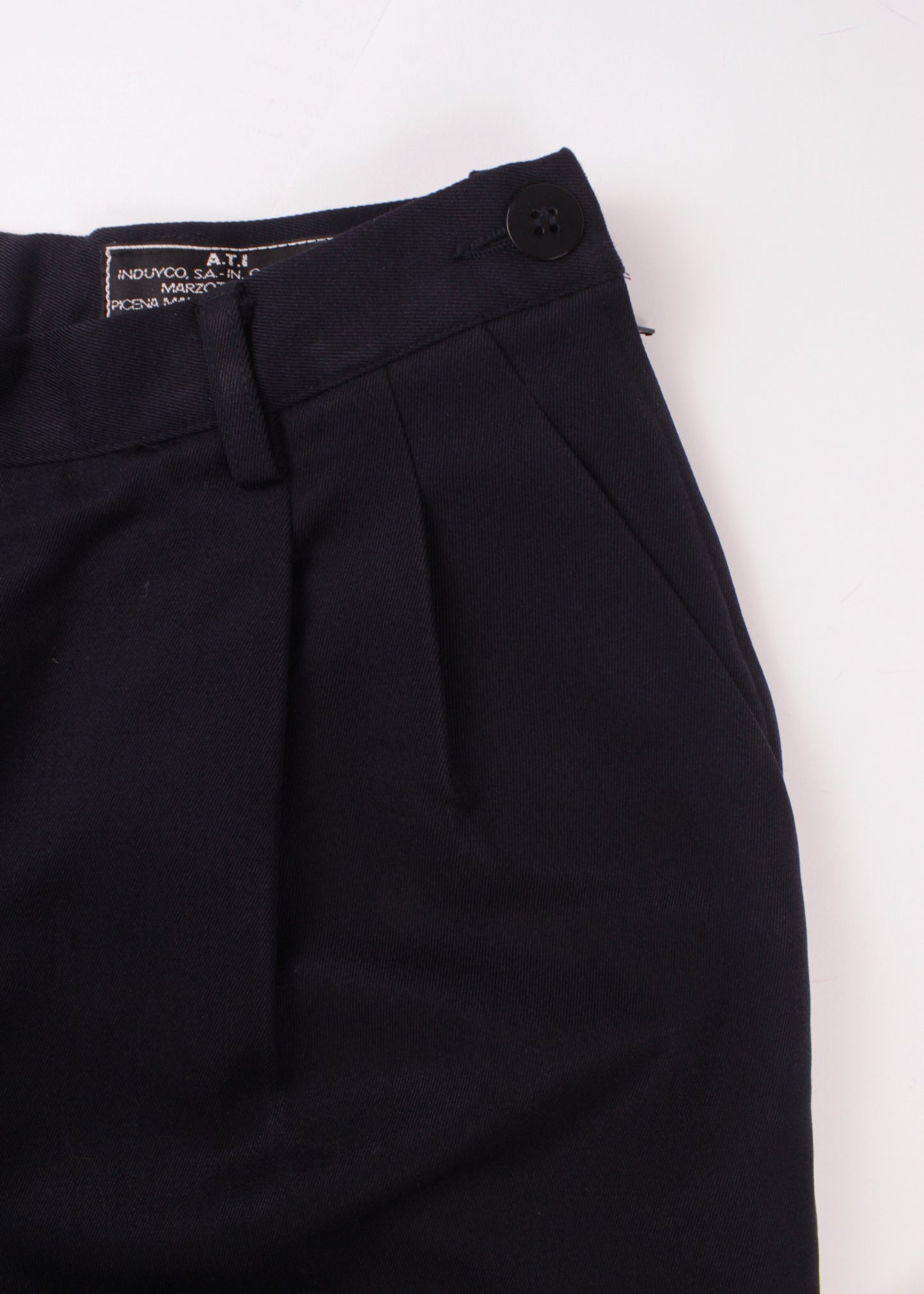 Woolen pants in dark blue