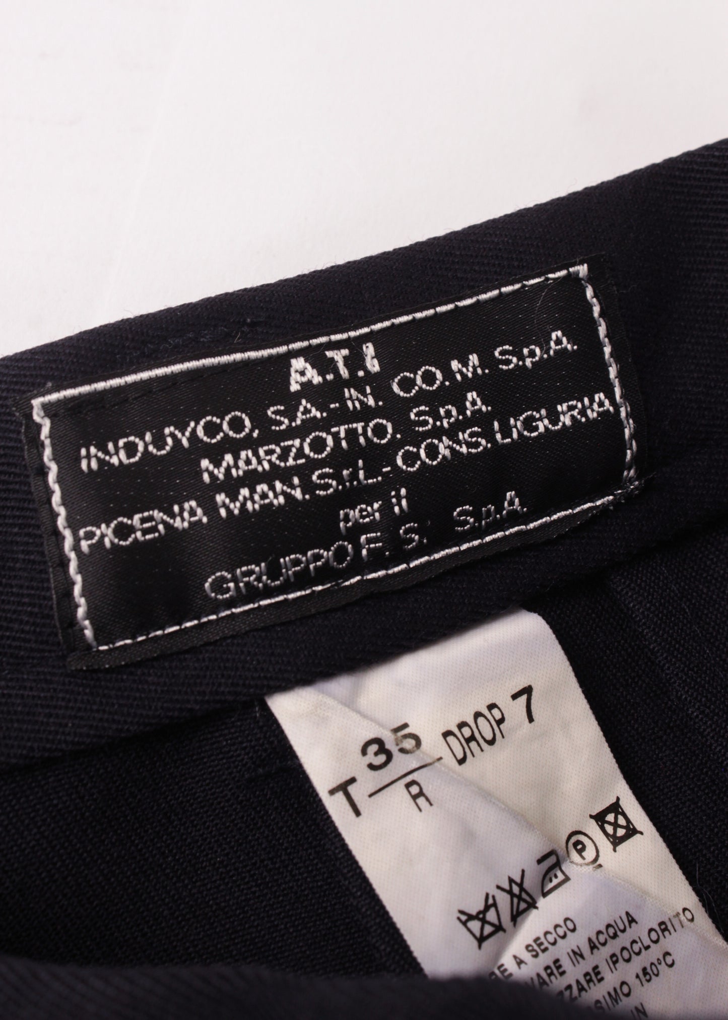 Woolen pants in dark blue