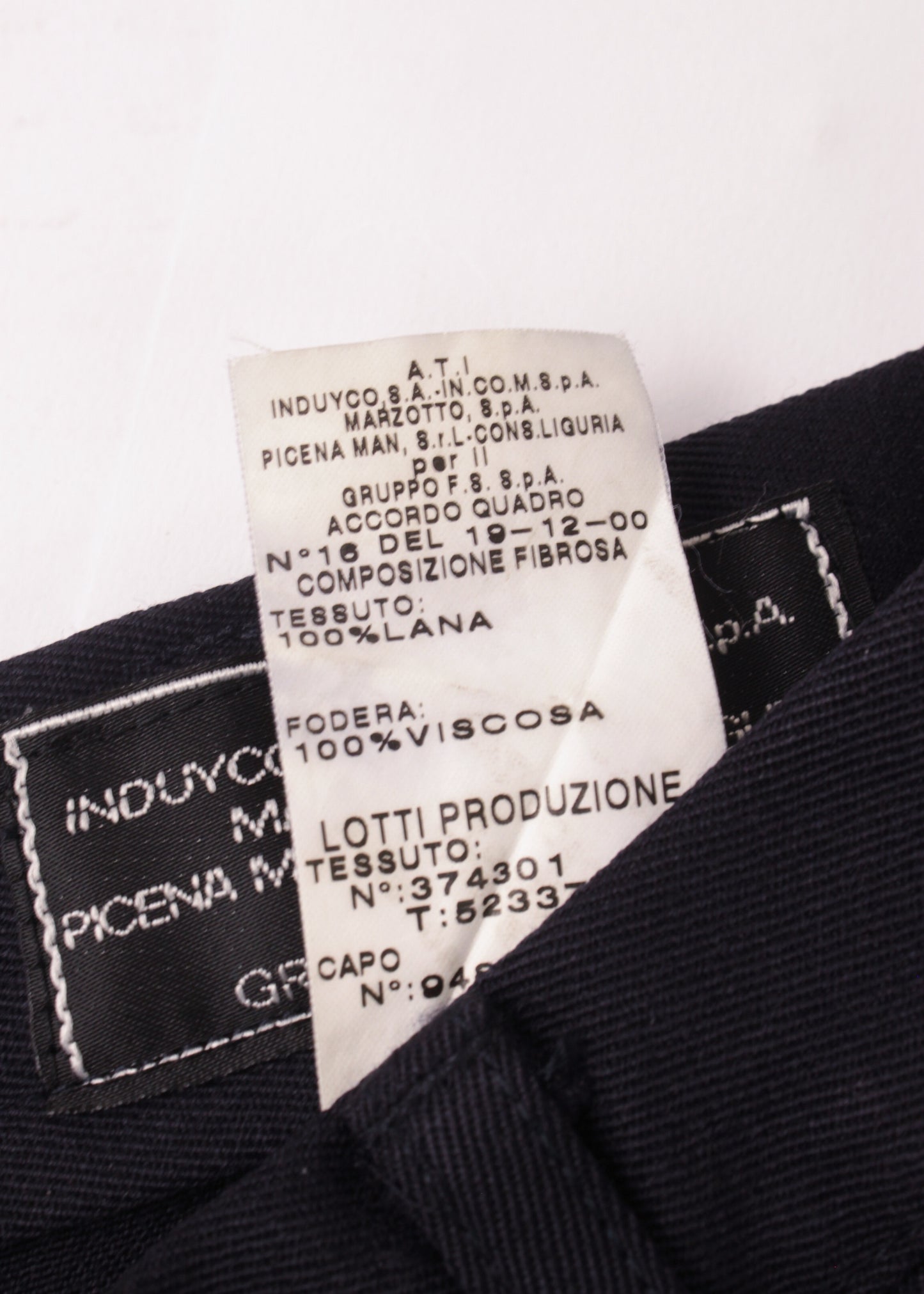 Woolen pants in dark blue