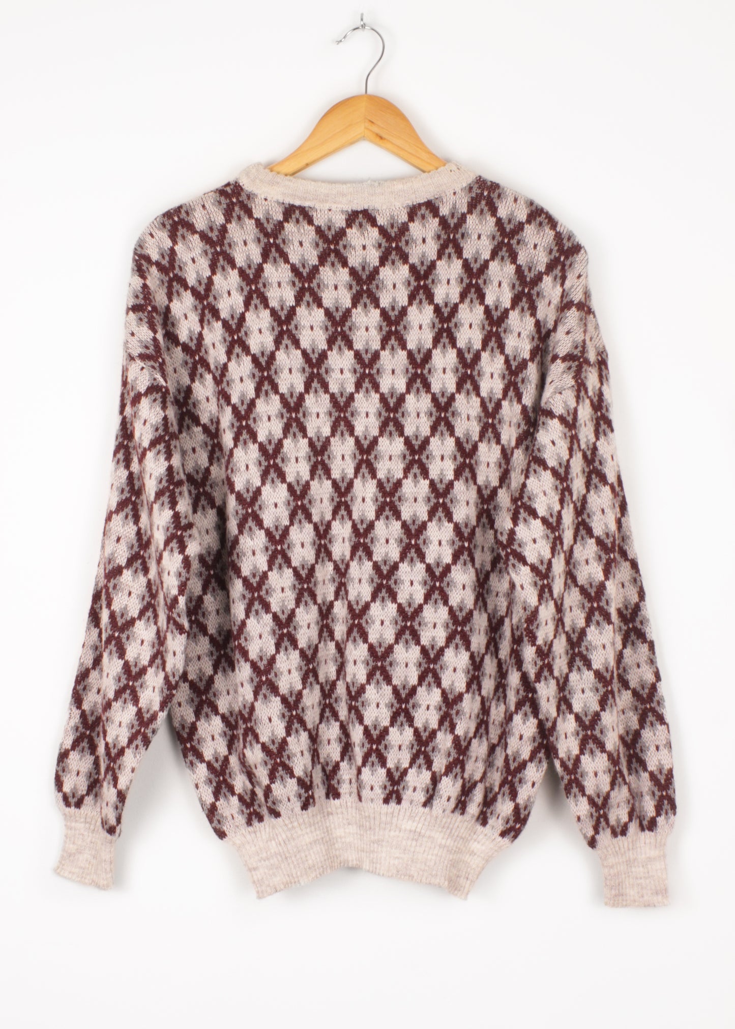 Vintage woolen sweater in cloud grey and burgundy