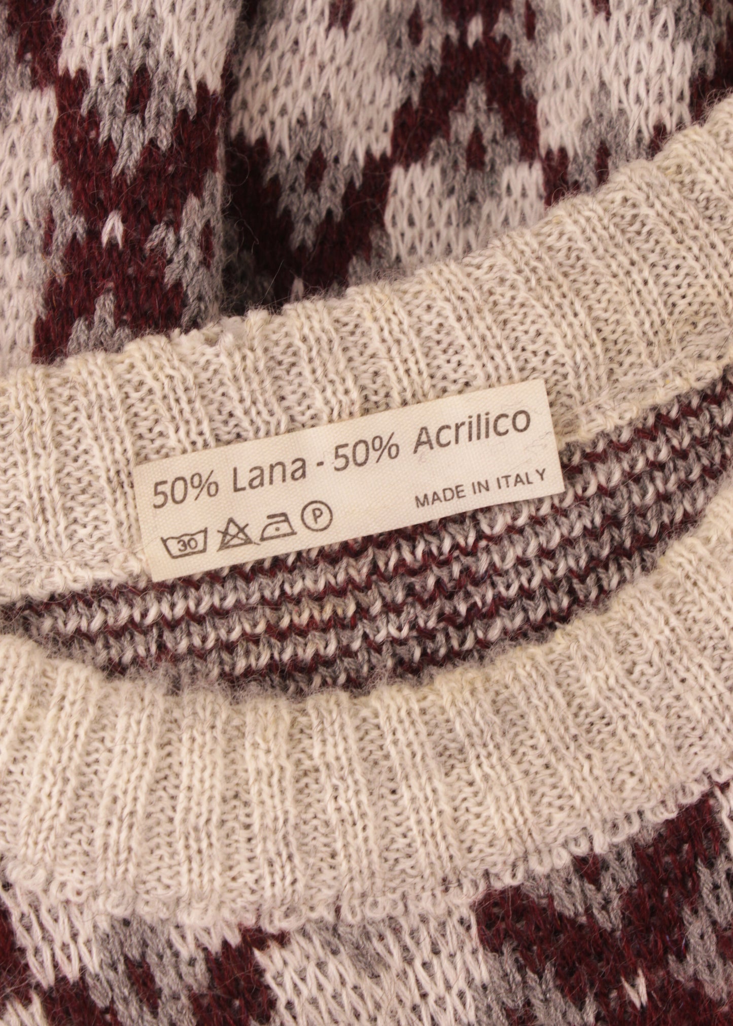 Vintage woolen sweater in cloud grey and burgundy