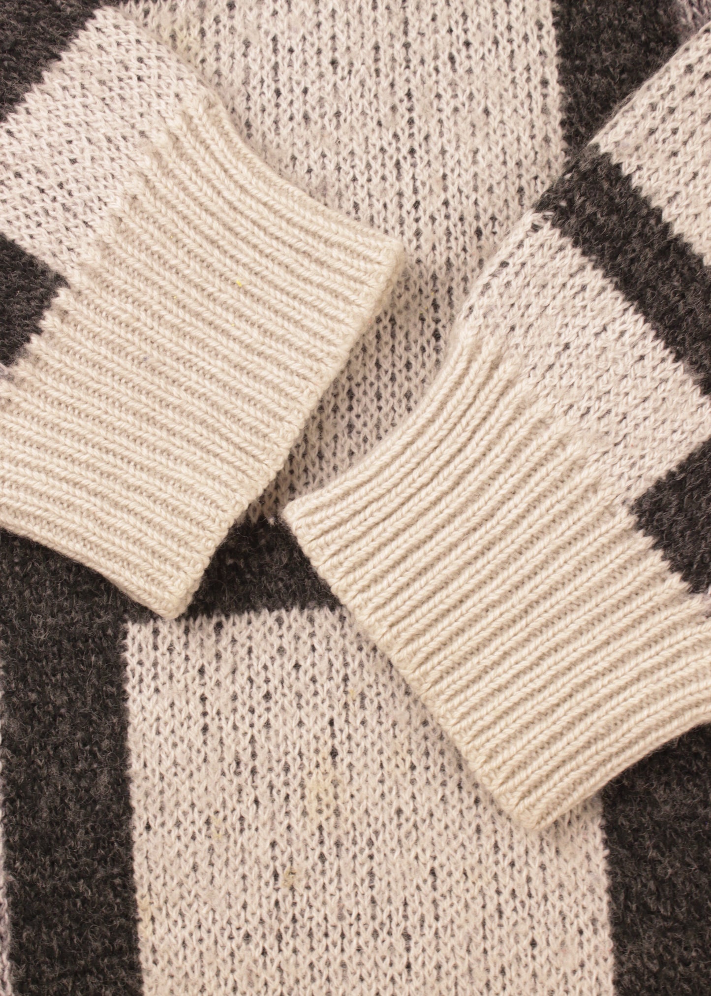 Vintage grey sweater