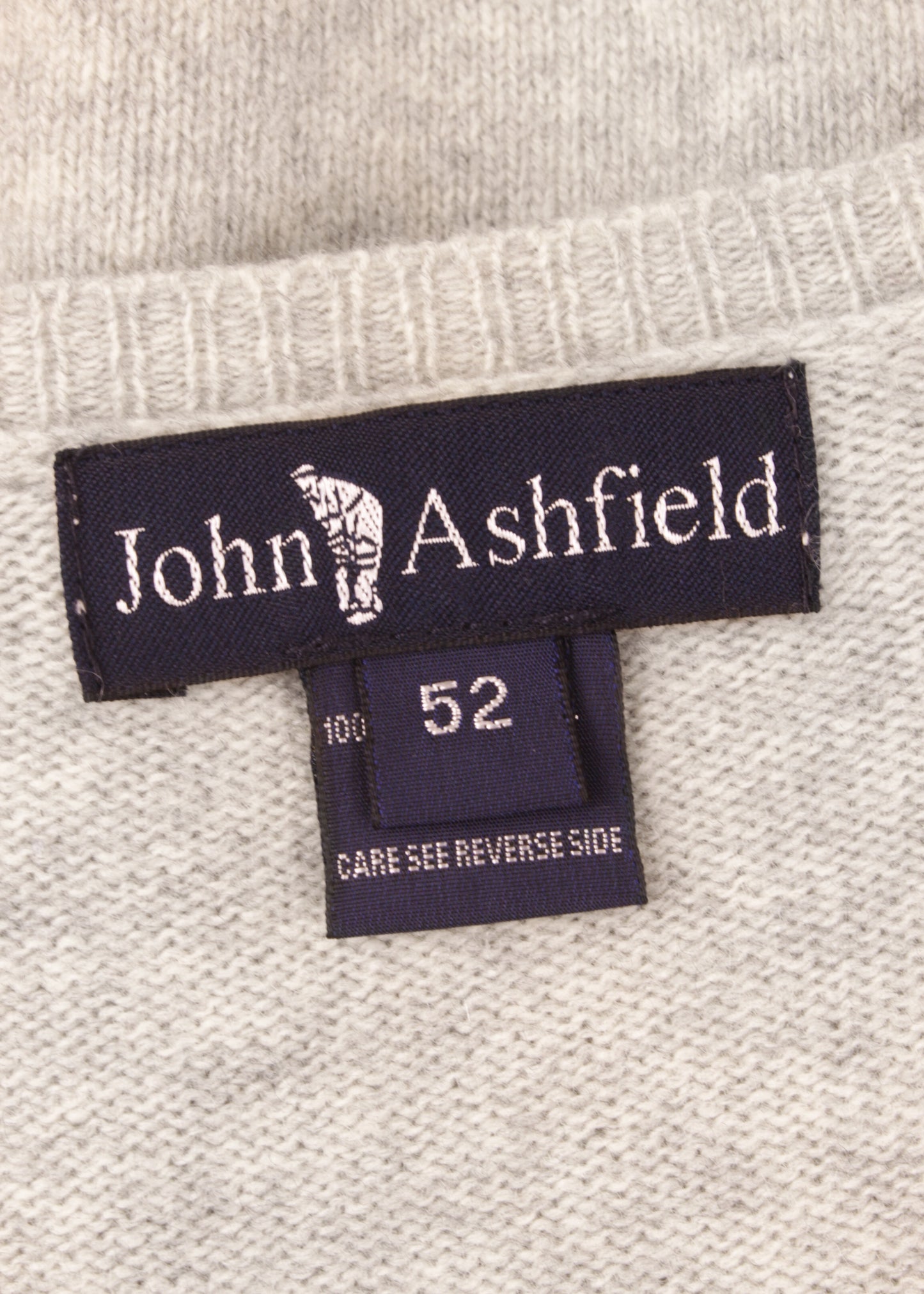 Vintage lambswool sweater in sand