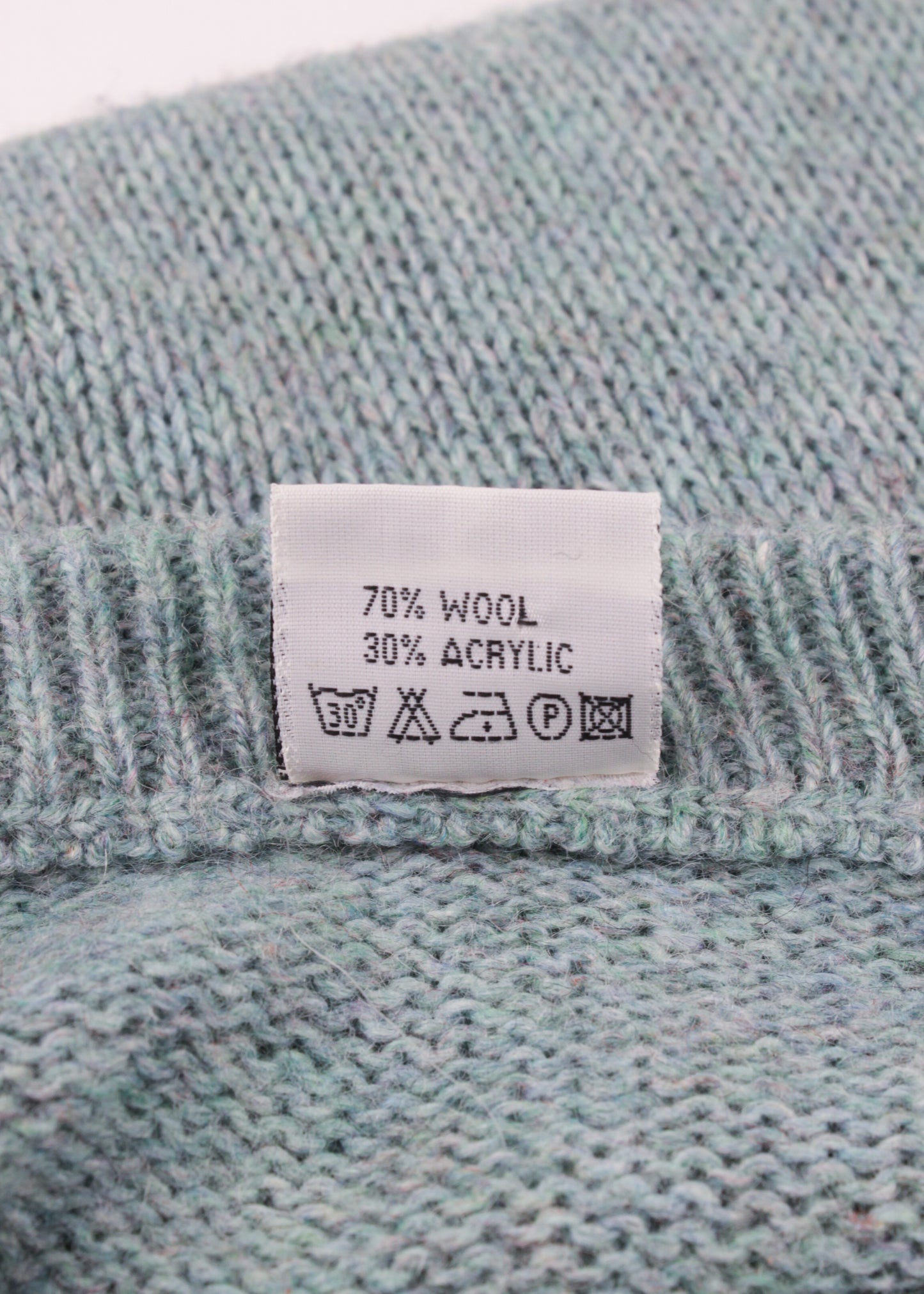 Woolen sweater in sky blue