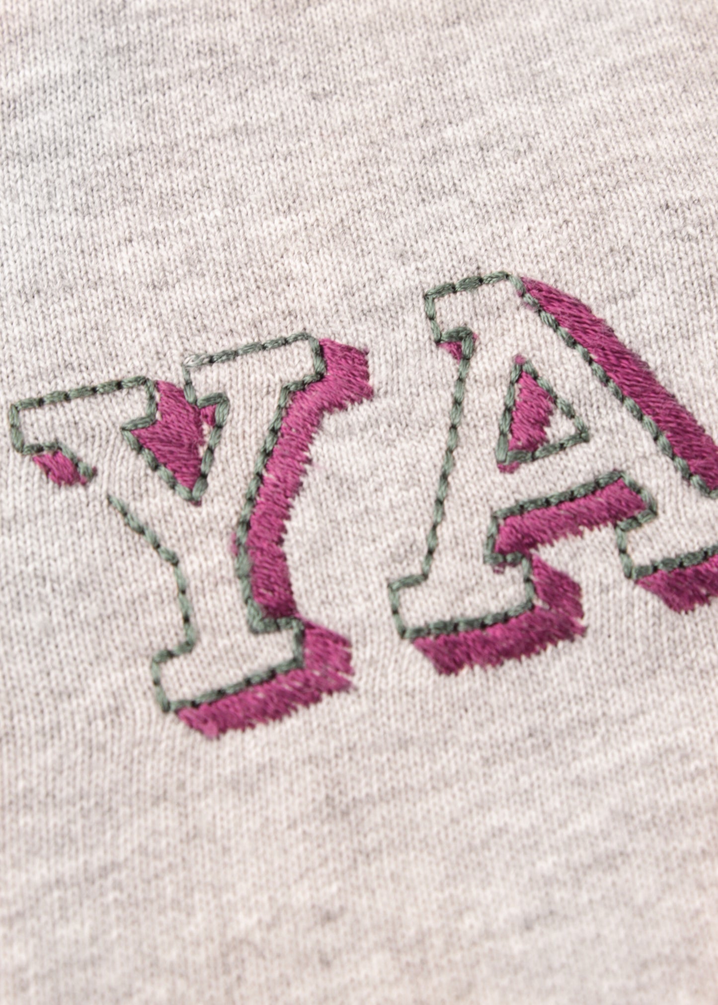 Vintage sweatshirt in eggplant and grey