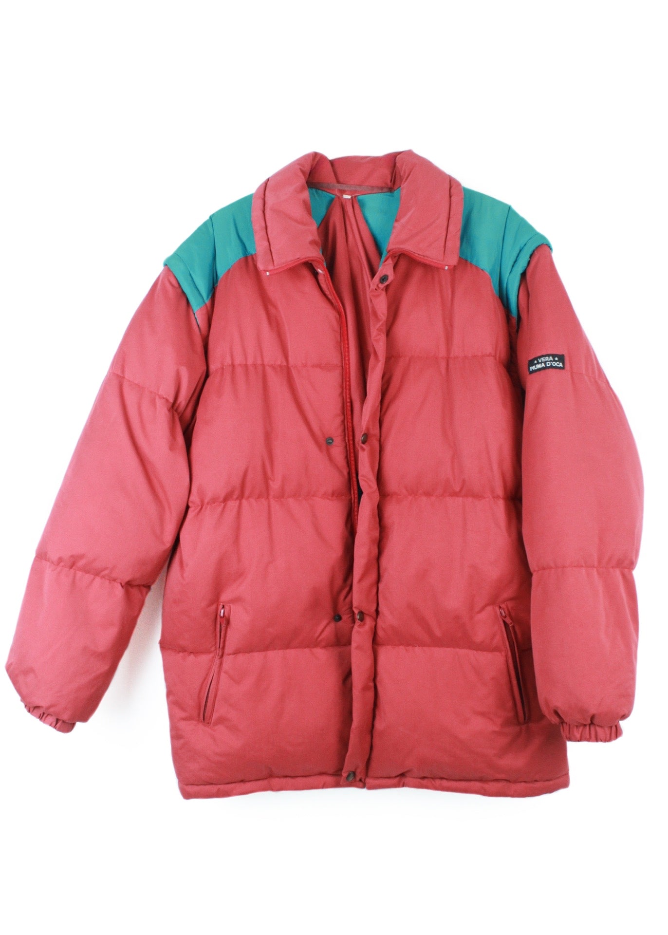 Vintage jacket in red with removable sleeves