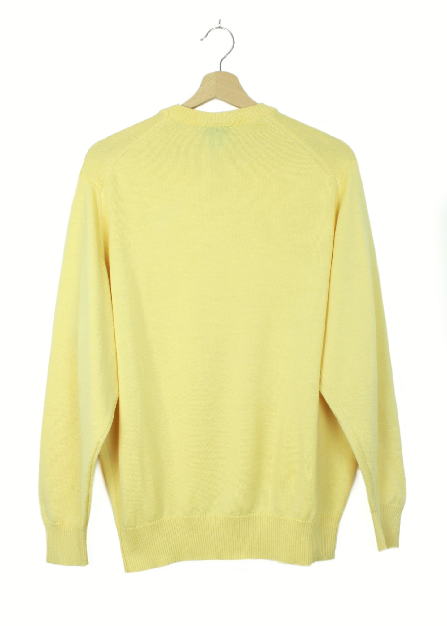 Woolen sweater in light yellow