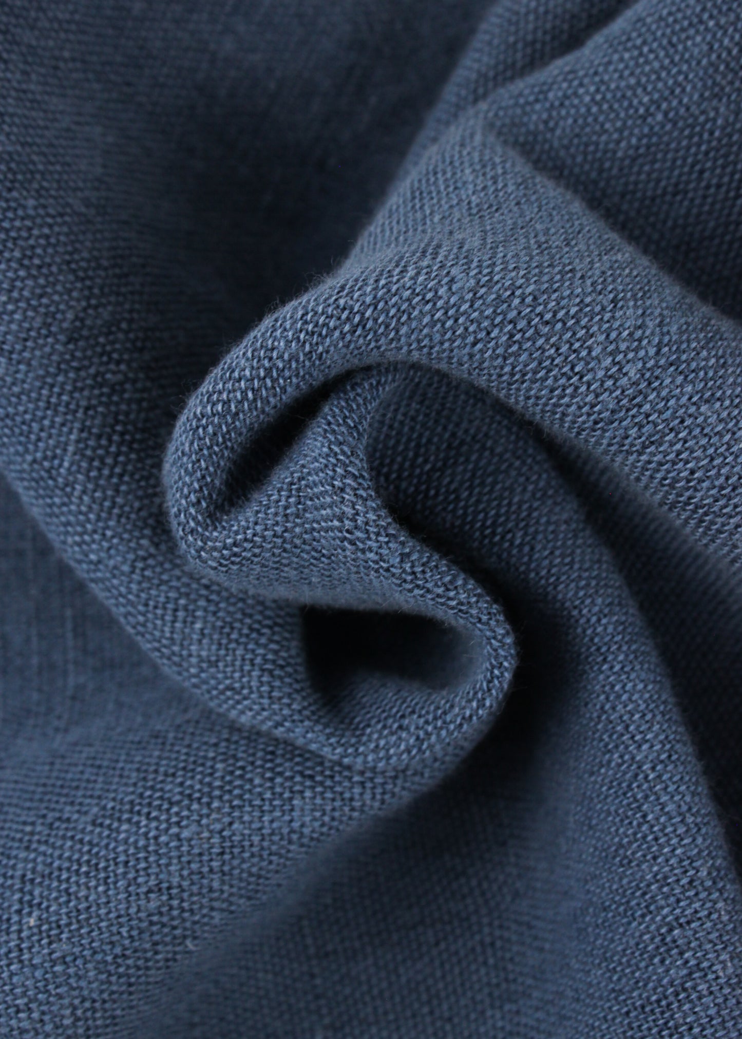 Checked linen vest in blue