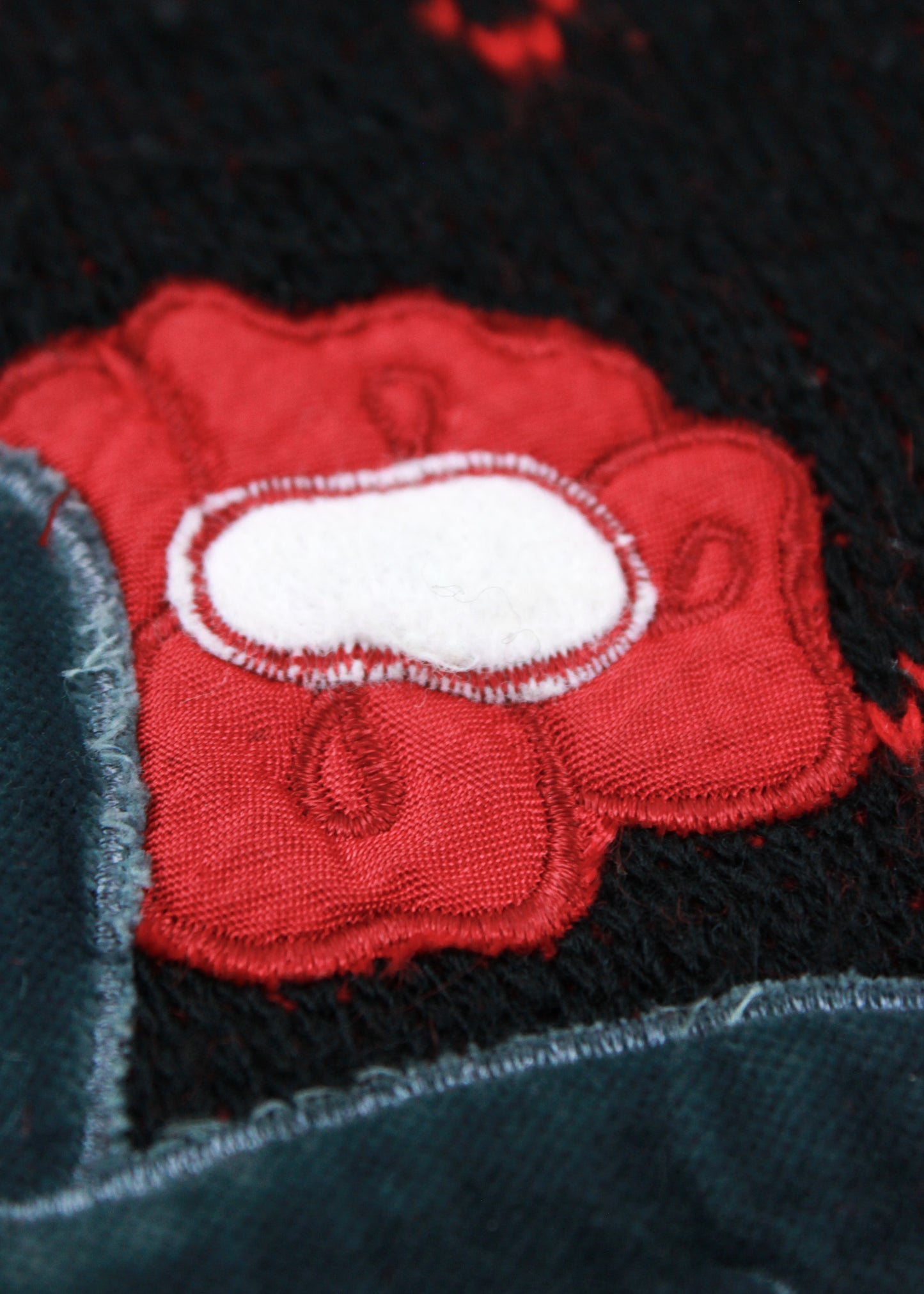 Vintage woolen knit sweater in black and red with rabbit print