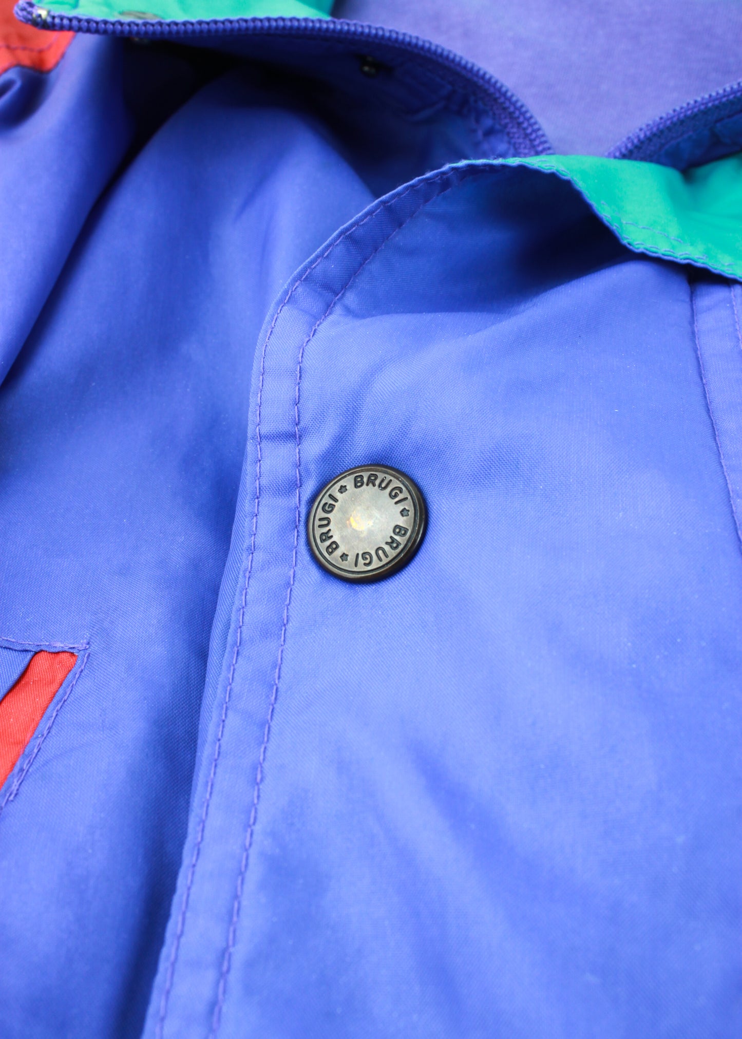 Vintage windbreaker in purple (with hood)