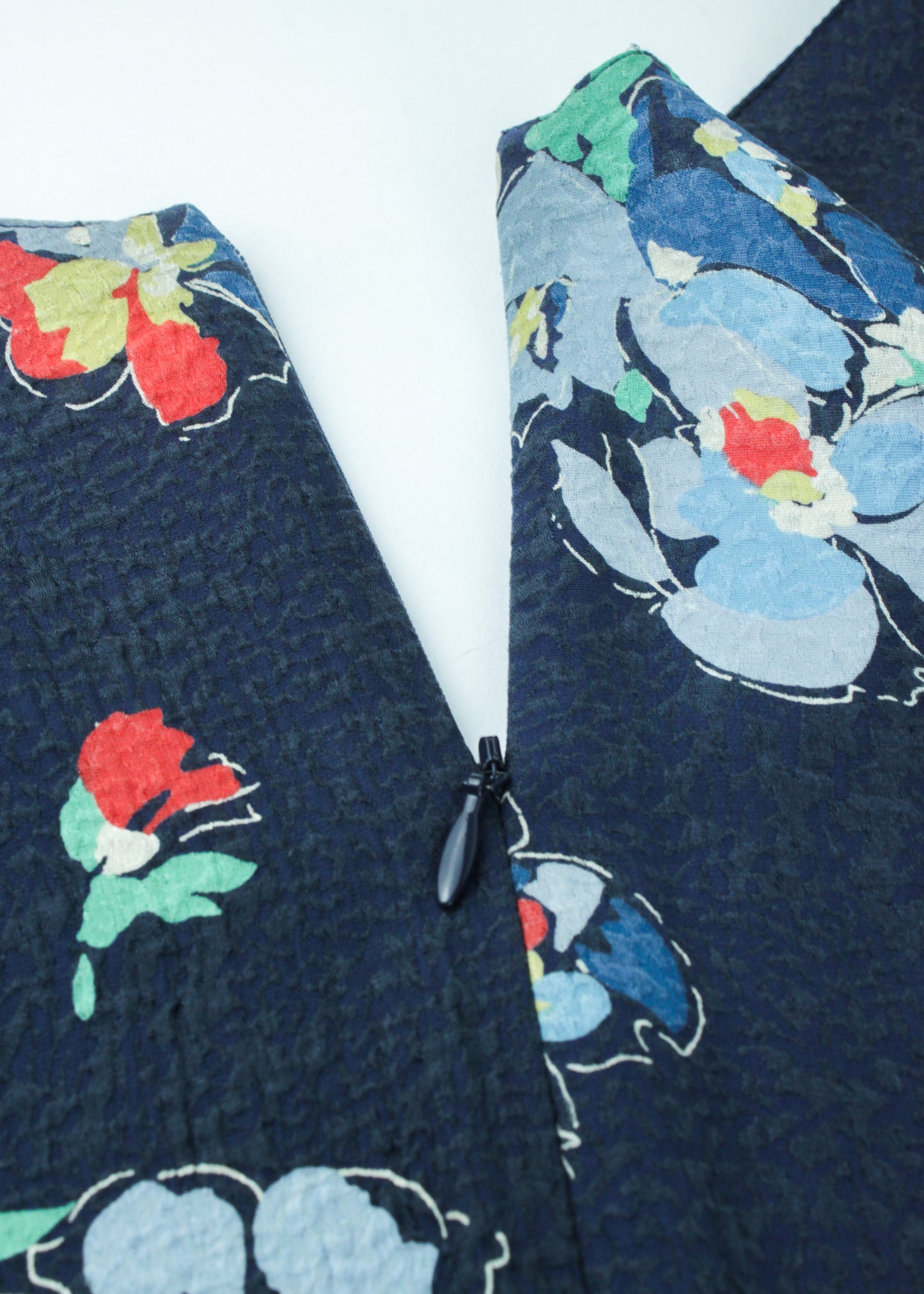 Vintage floral printed silk summer dress