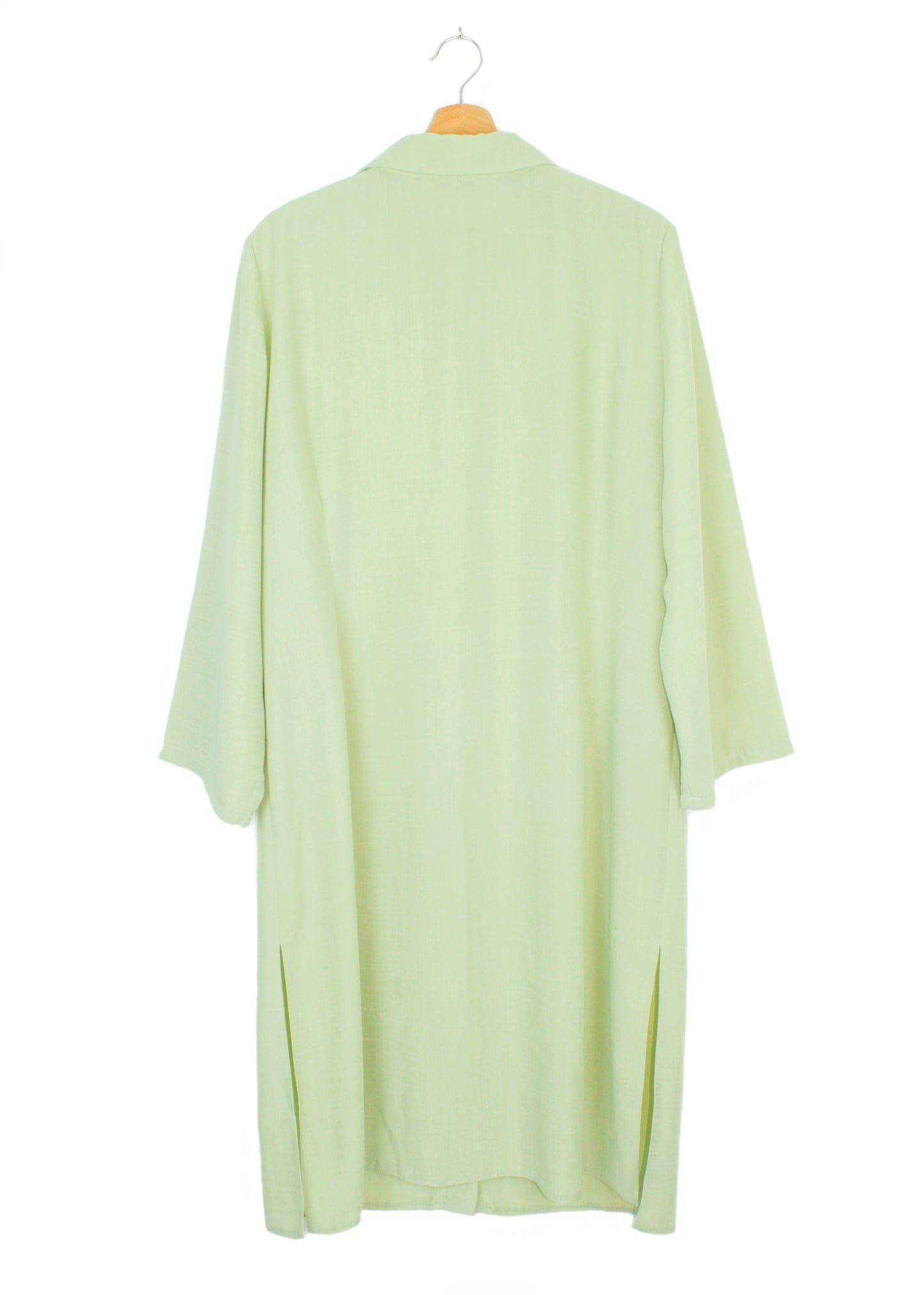 Vintage shirt dress in light green