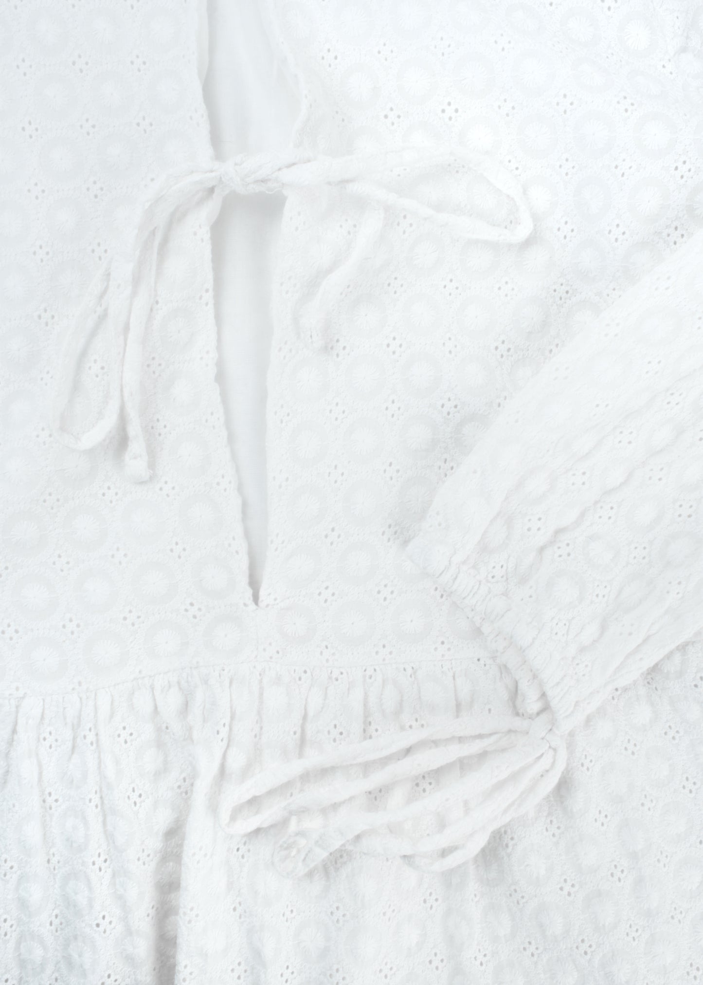 Bílé vintage letní šaty