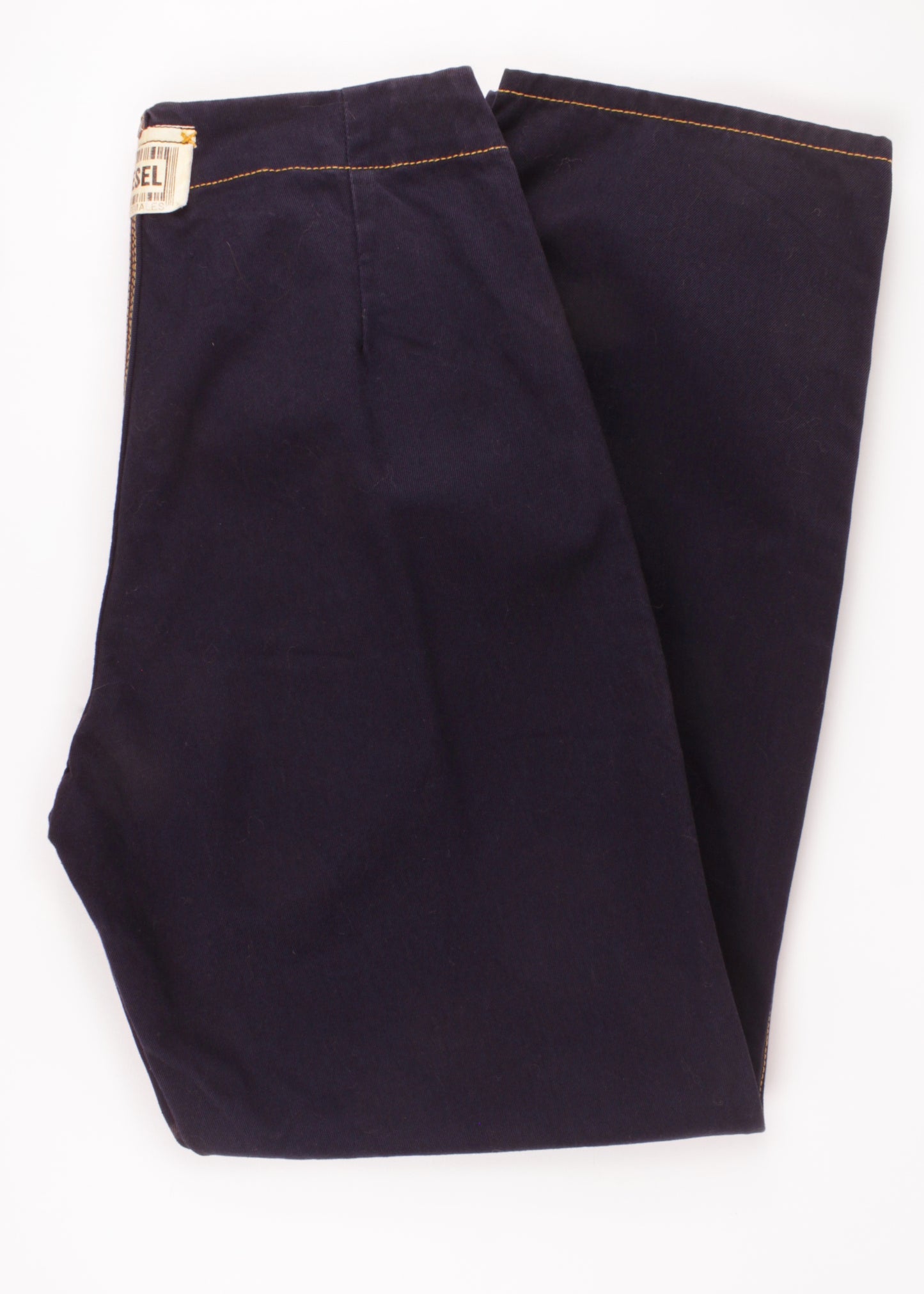 Diesel straight fit jeans in indigo color