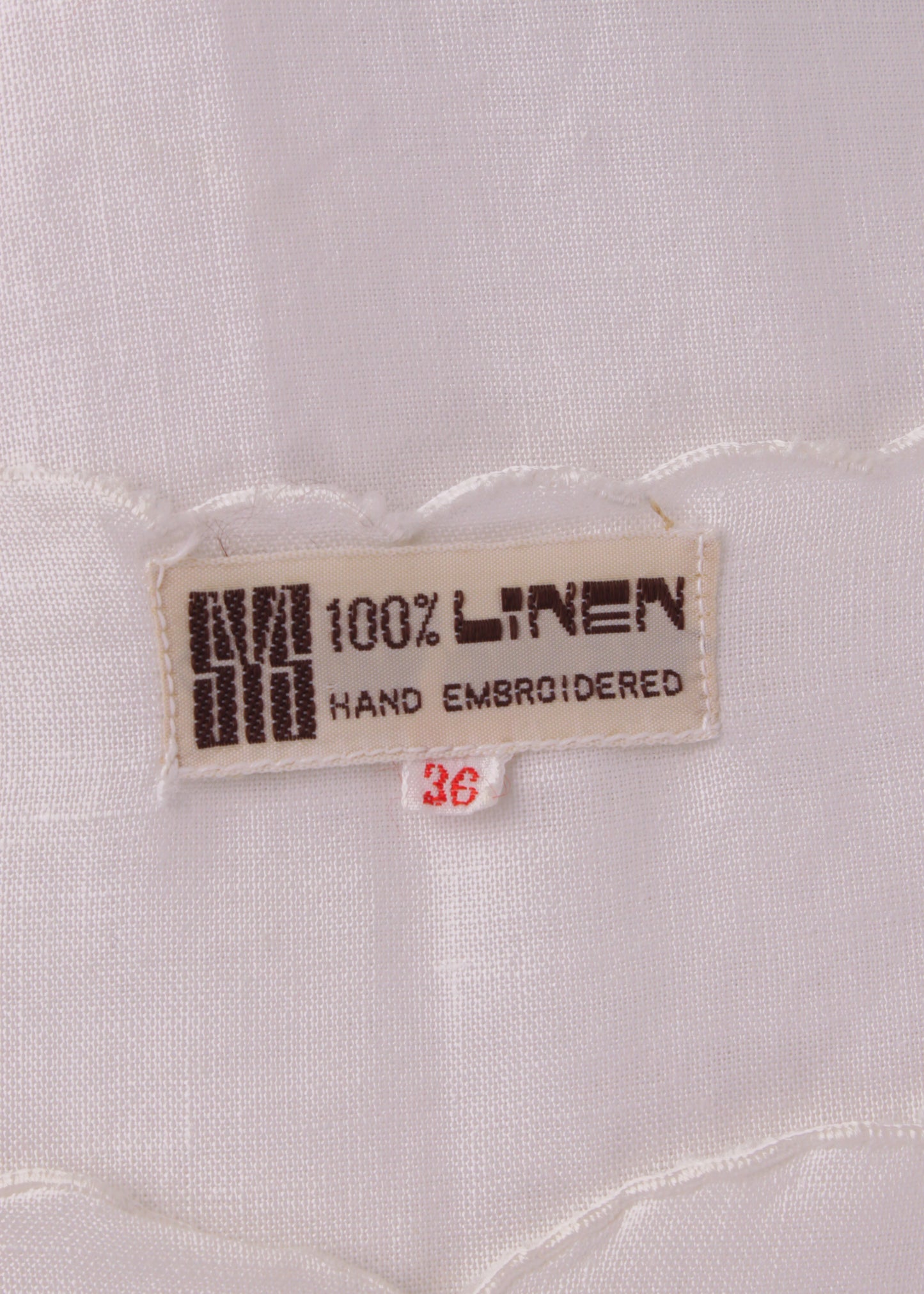 Linen blouse in white