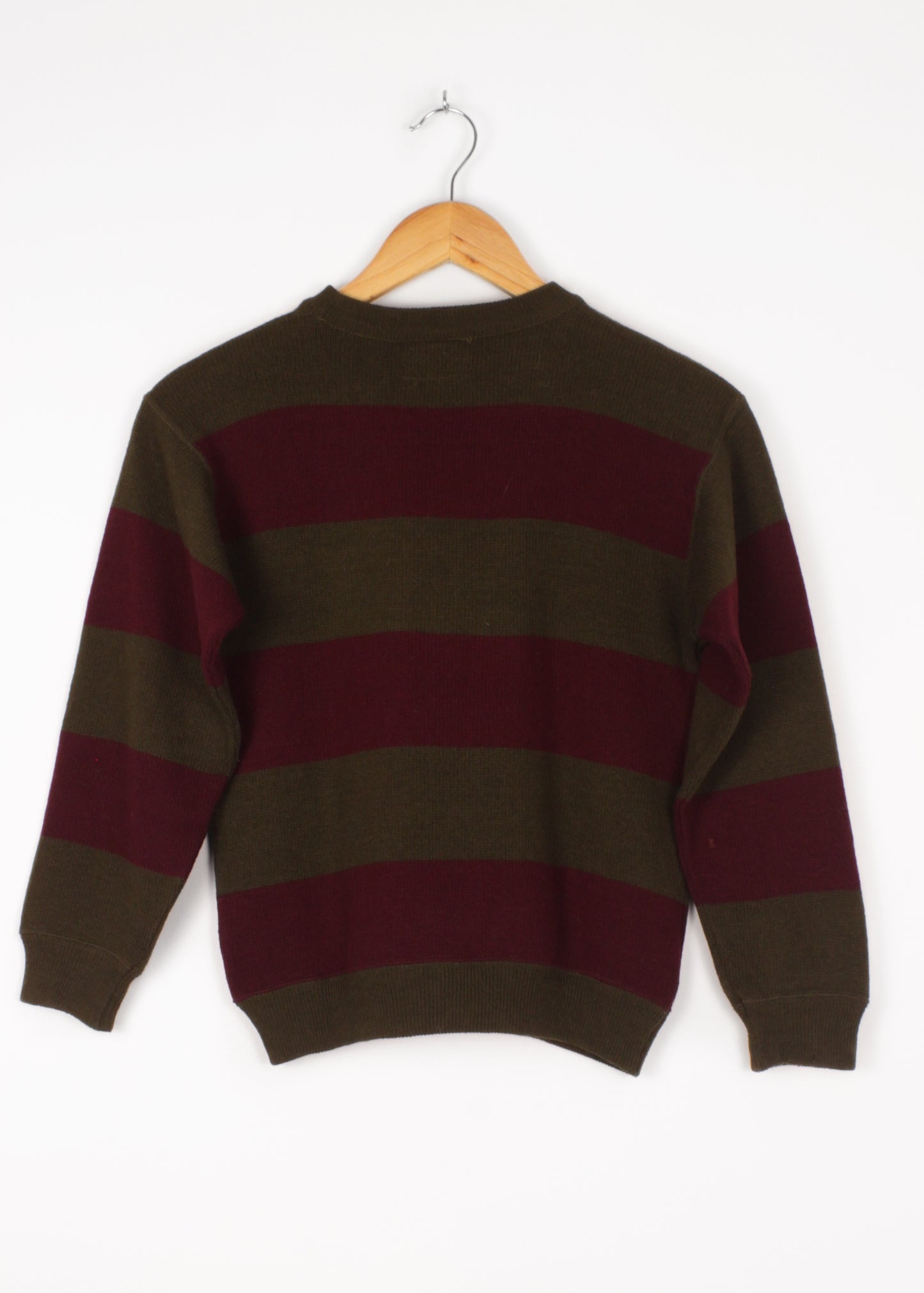 Woolen striped sweater in khaki and burgundy