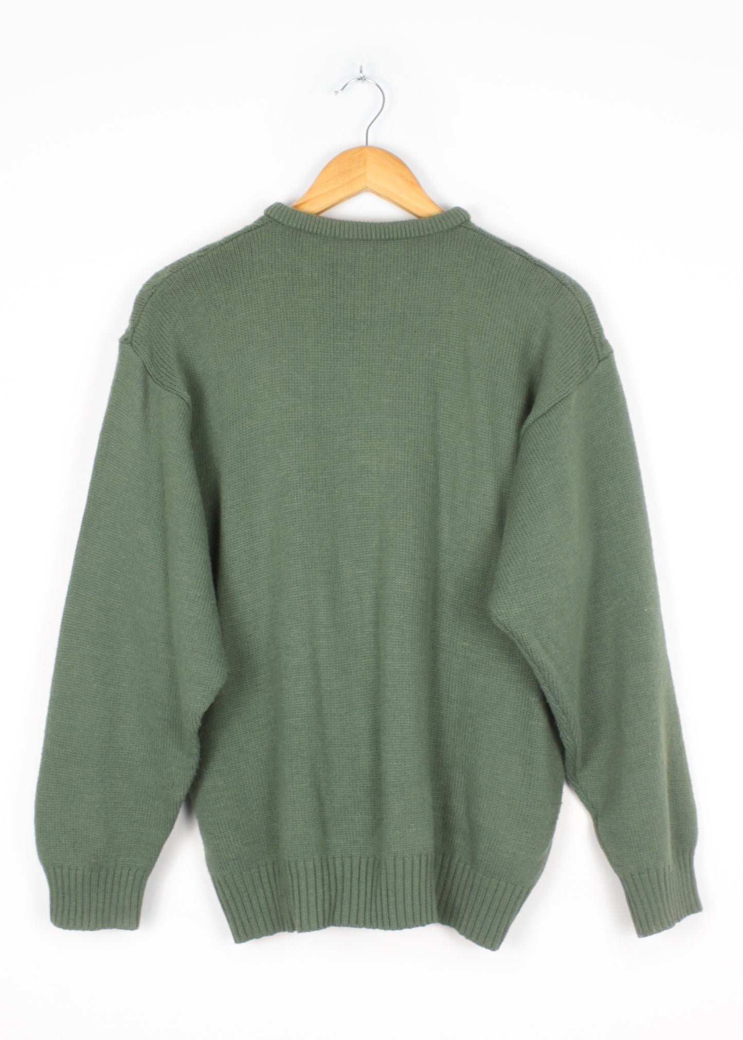 Woolen sweater in sage green