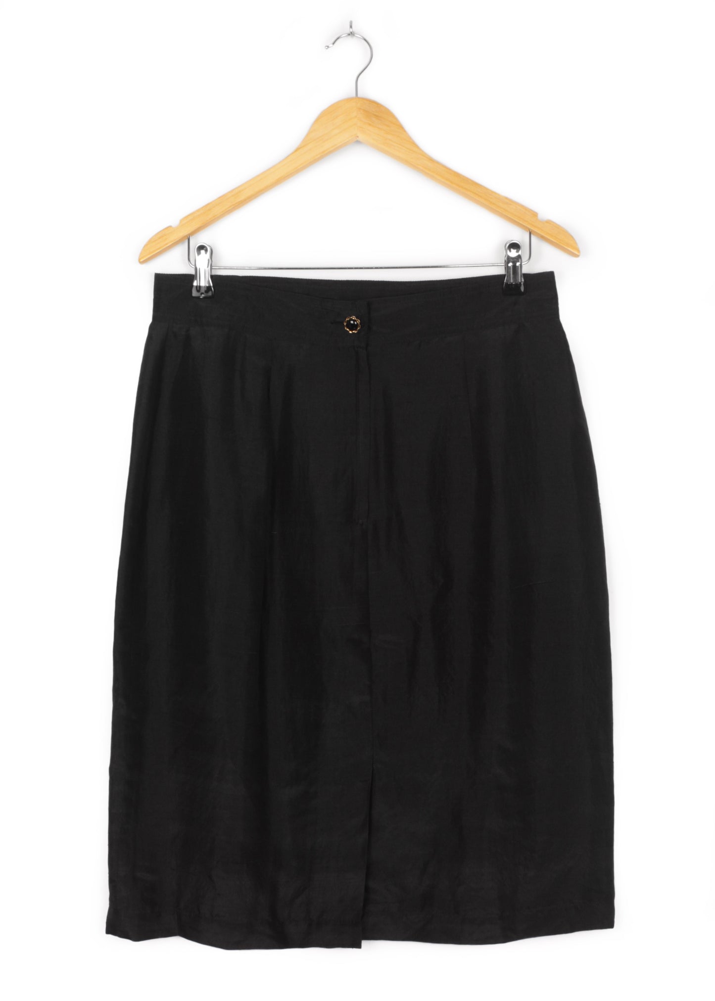 Silk skirt in black