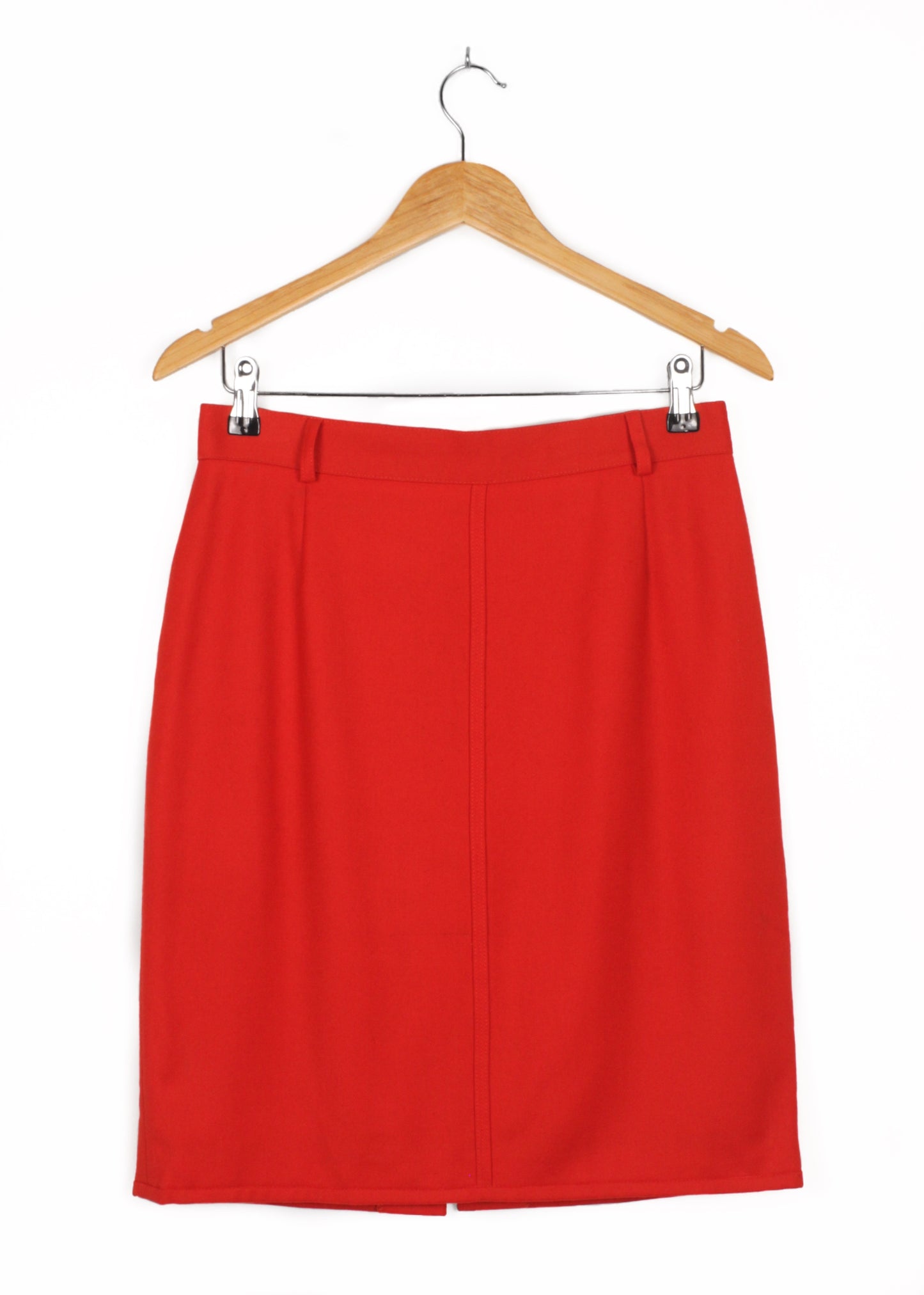 Woolen pencil skirt in red