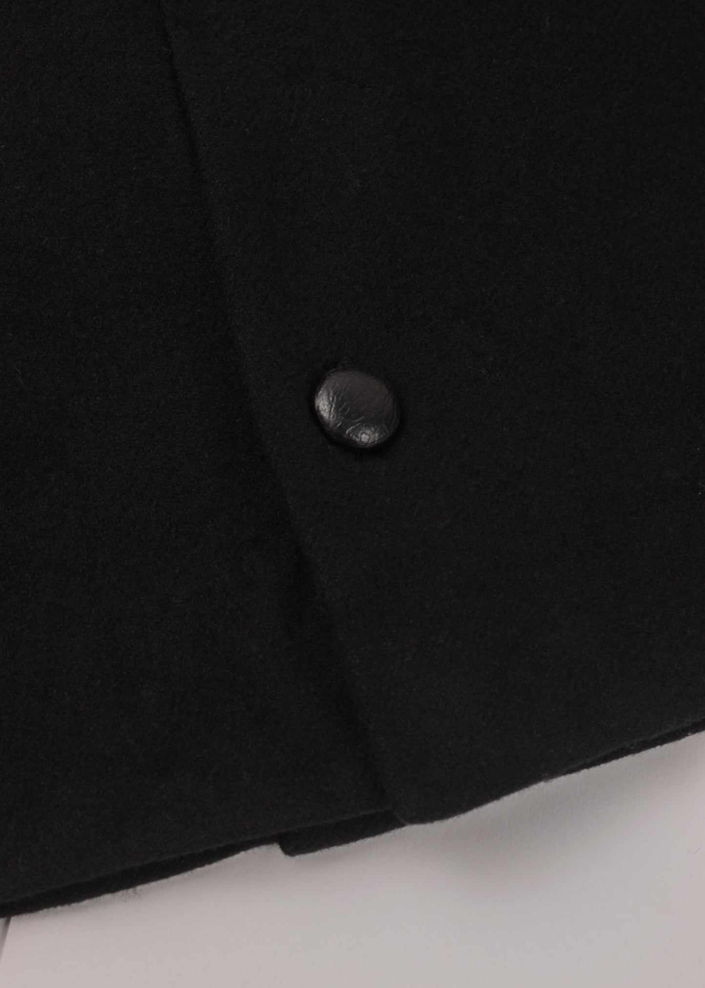 Woolen shirt in black