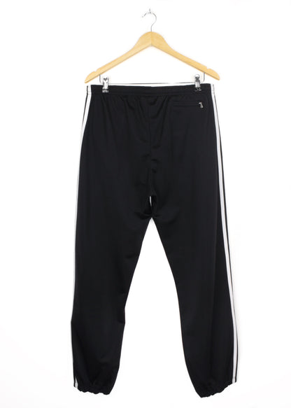 Adidas sport trousers in black (with pockets)