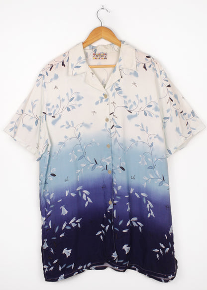 Vintage summer shirt in blue
