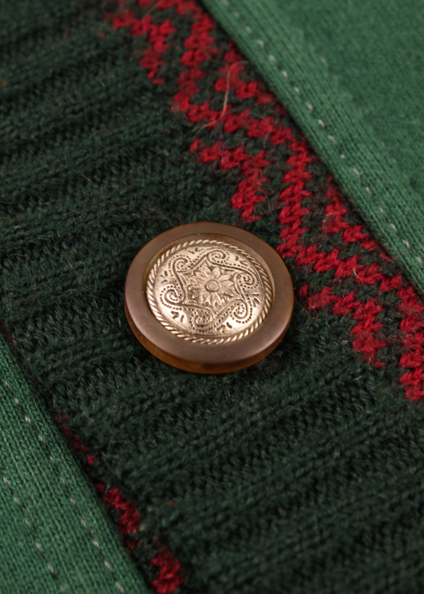 Vintage woolen cardigan in green