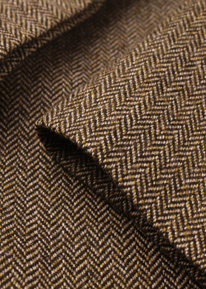 Woolen jacket in brown