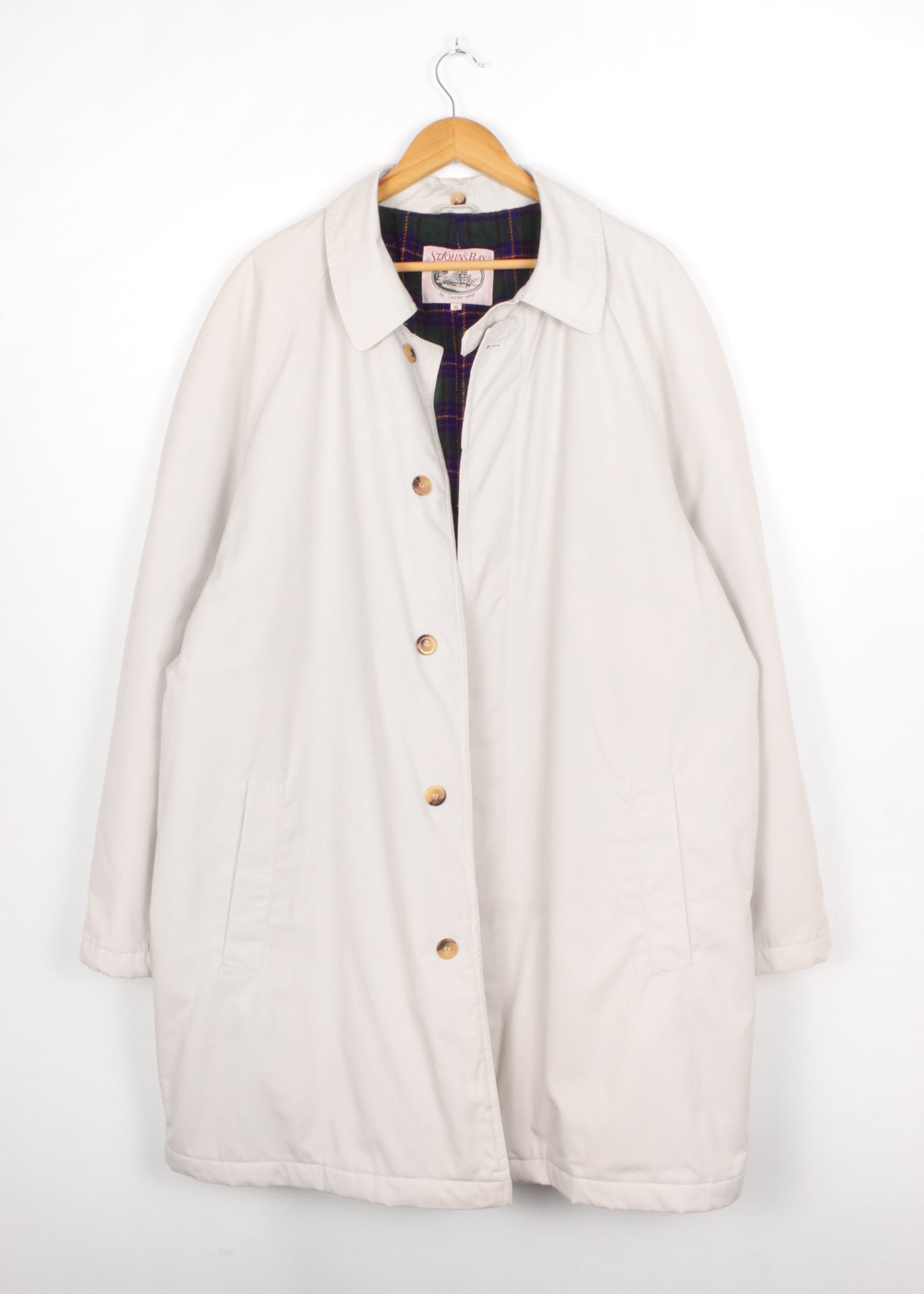 Vintage warm trench coat in light beige