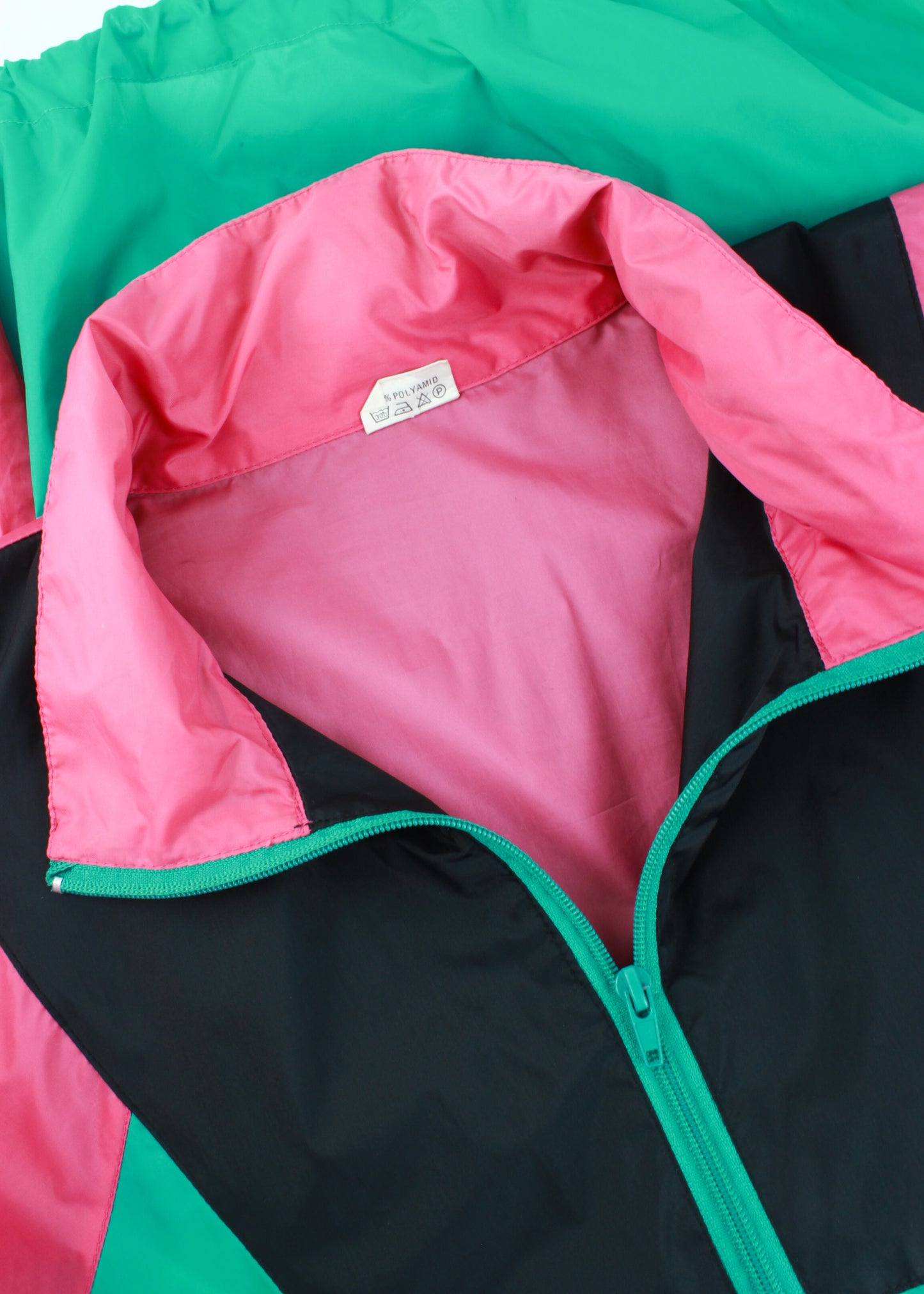 Vintage windbreaker/raincoat in green and pink (with hood)