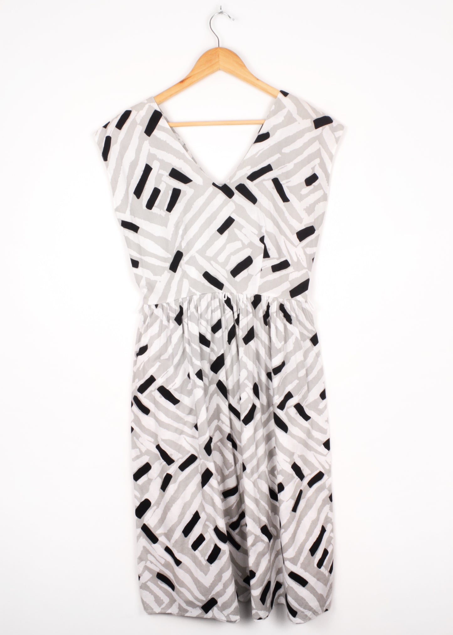 Retro printed summer dress