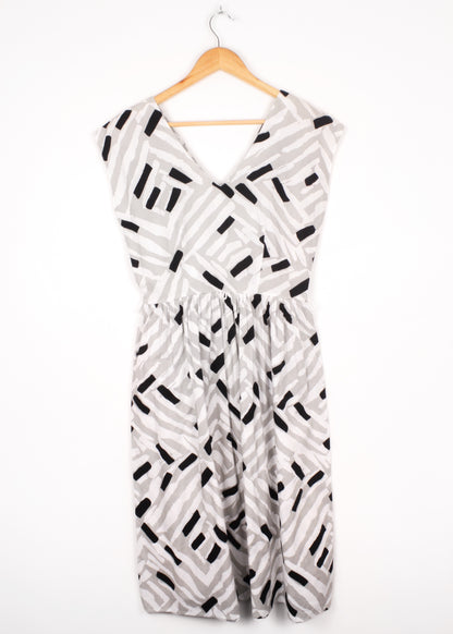 Retro printed summer dress
