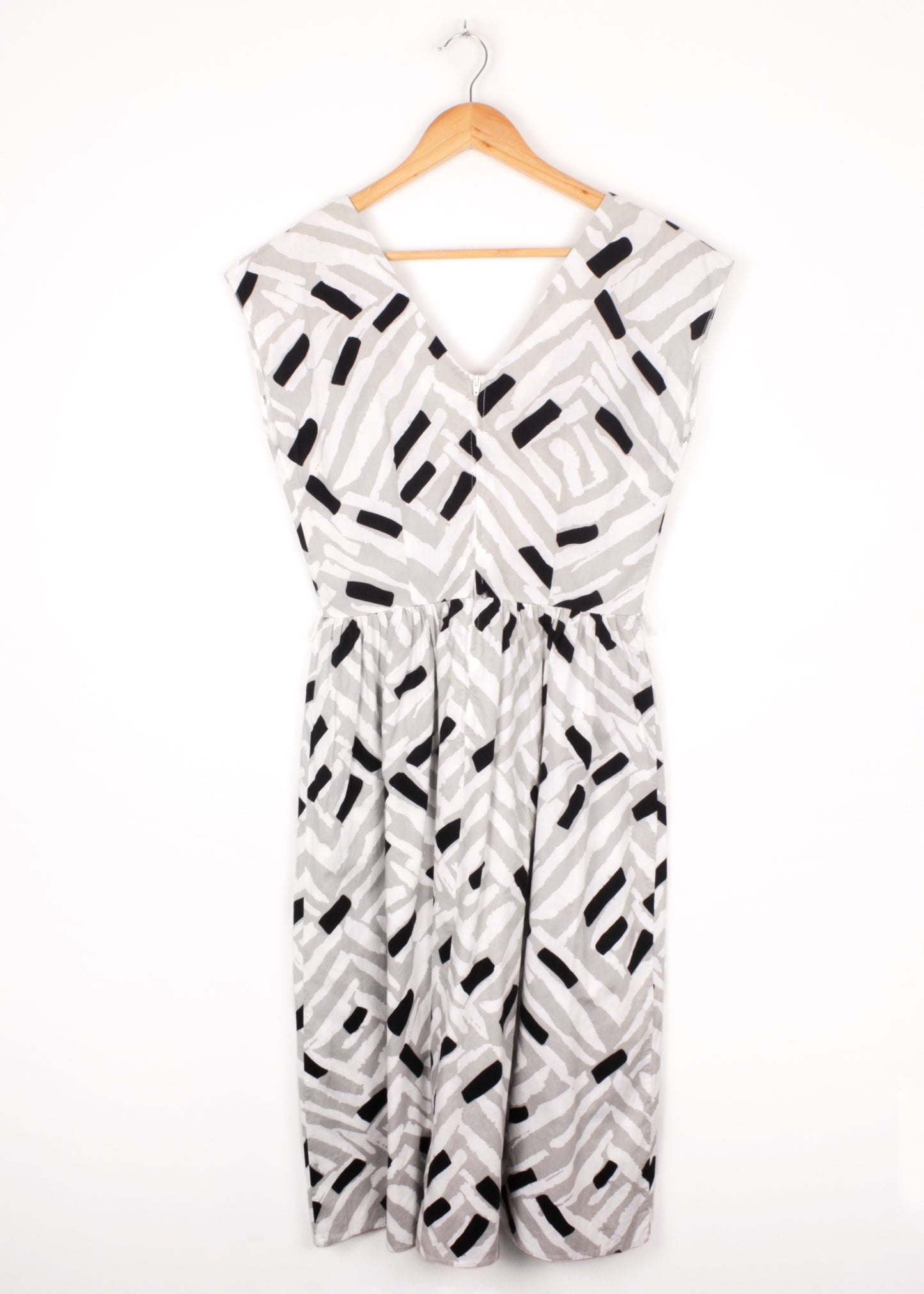 Retro printed summer dress