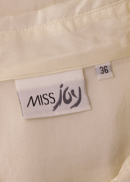 Silk blouse in cream