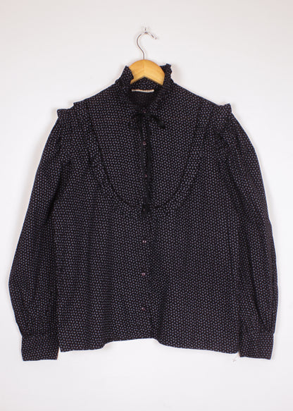 Vintage blouse in black